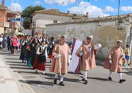 Procesión en honor a Nuestra Señora de Revilla el pasado año.