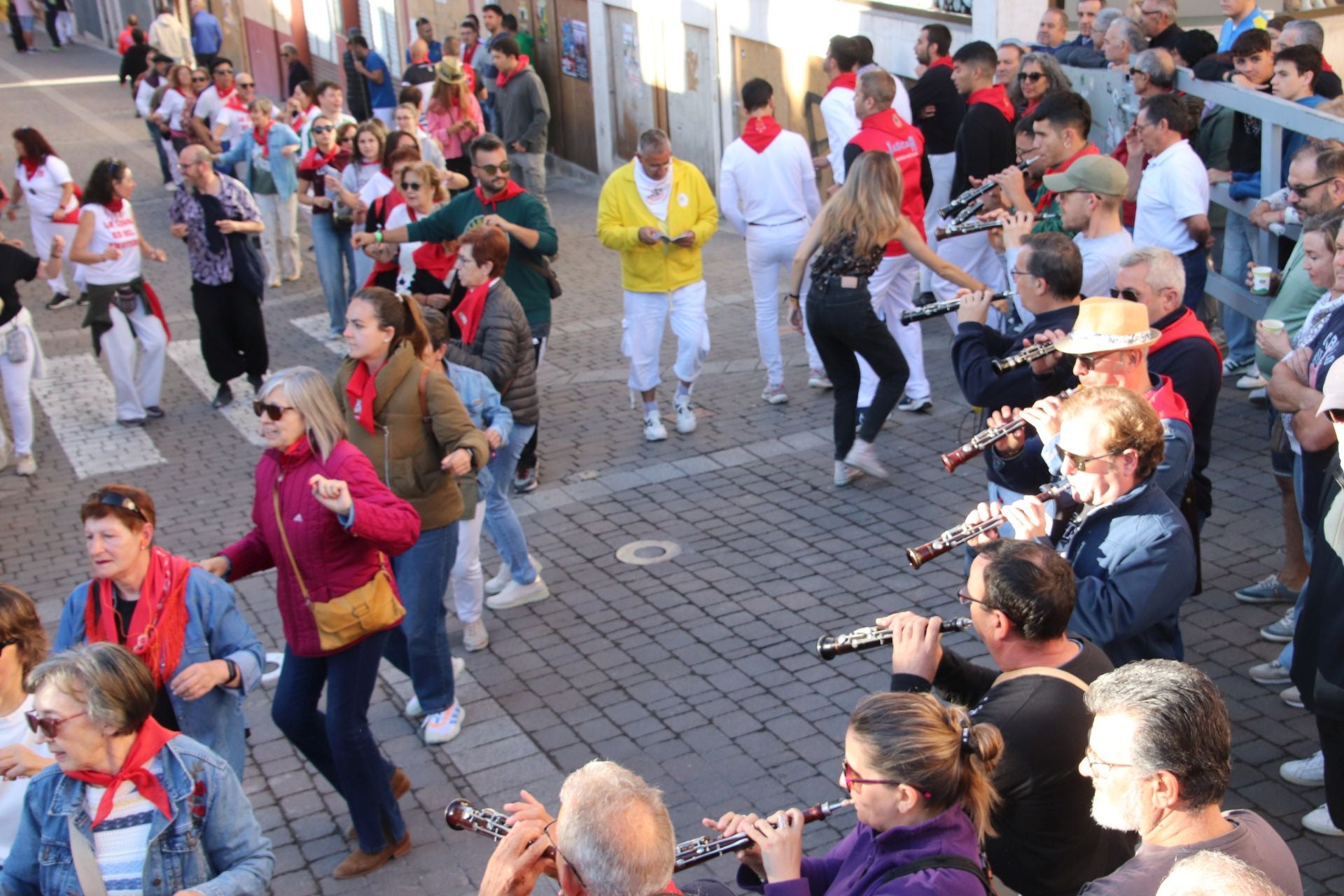 Fotos del ambiente en el cuarto encierro de Cuéllar