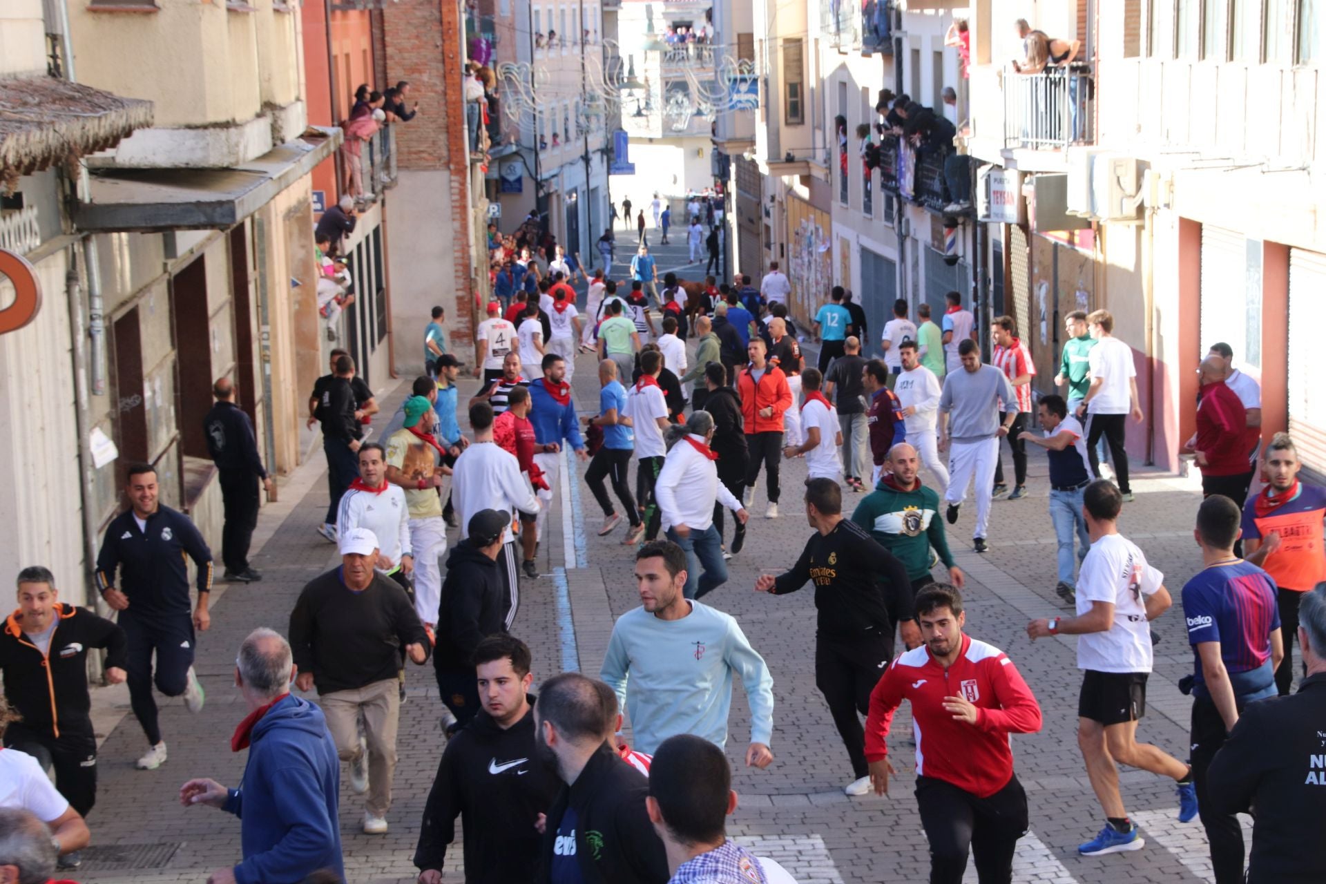 Fotos del cuarto encierro por las calles de Cuéllar