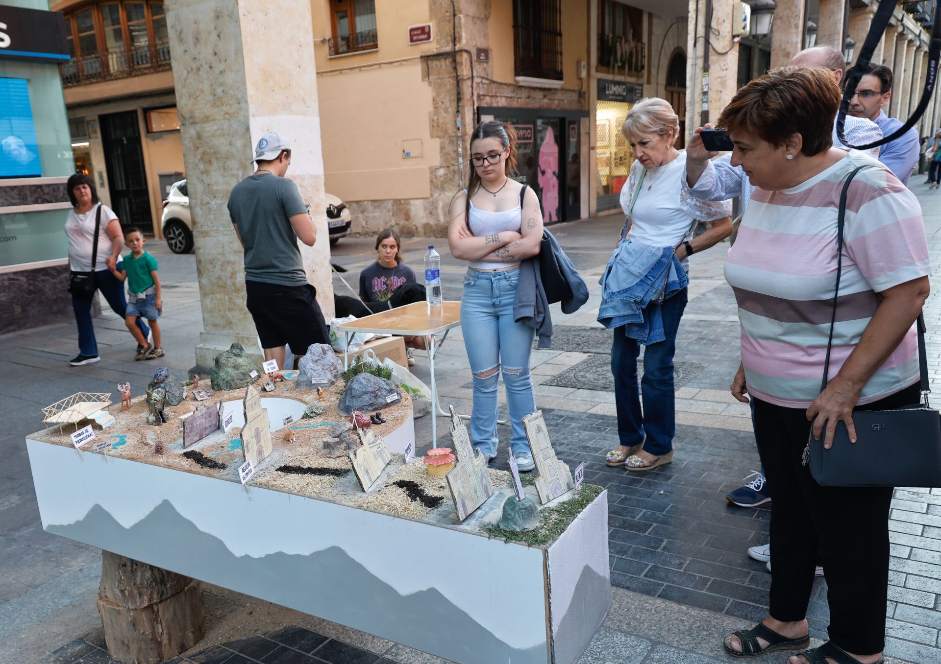 Así han quedado las esculturas en forma de P del concurso de San Antolín