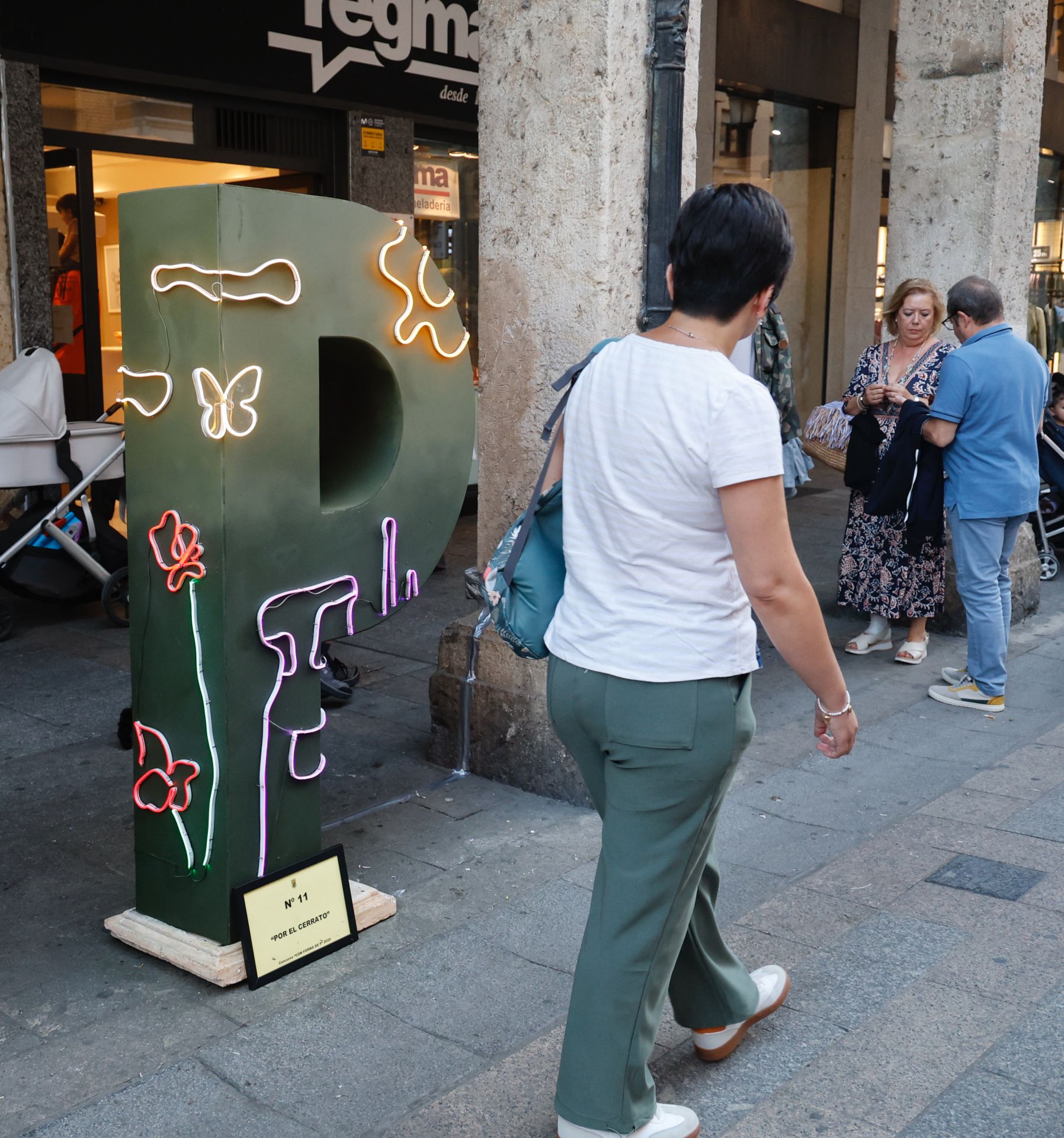 Así han quedado las esculturas en forma de P del concurso de San Antolín