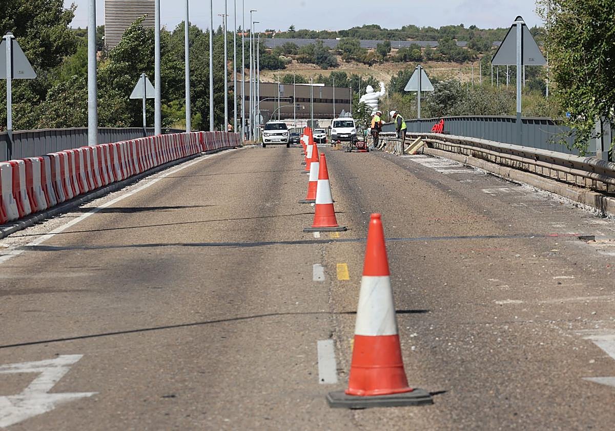 Tramo ya cortado en el tramo entre la glorieta de Michelin y la carretera de Santovenia.