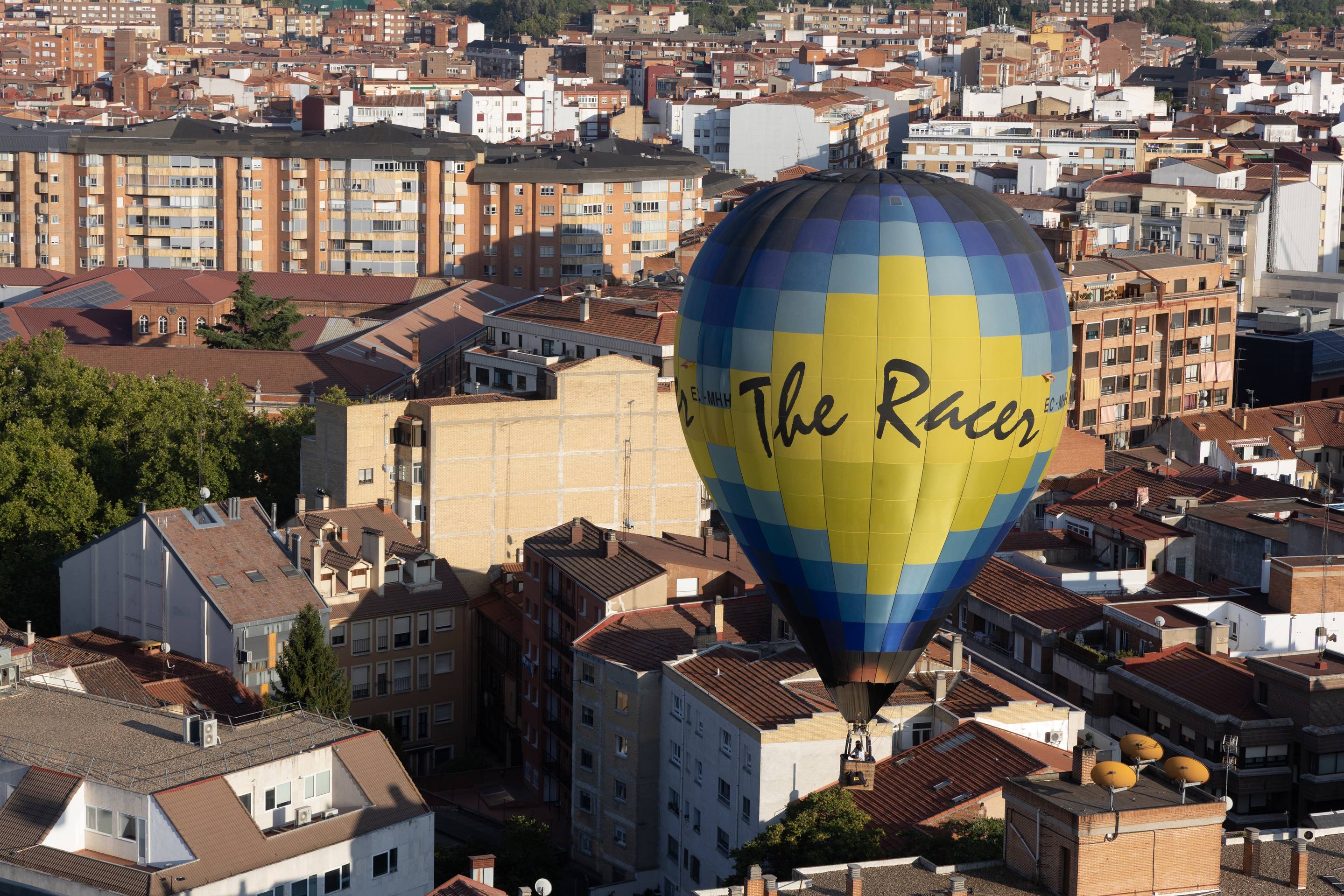 Las imágenes de los globos aerostáticos en el cielo de Valladolid
