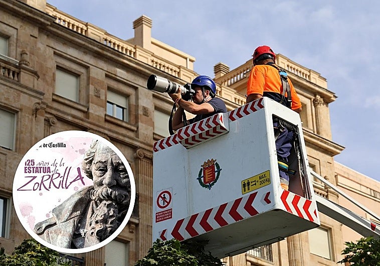 El fotógrafo de El Norte de Castilla, Alberto Mingueza, en busca de la mejor fotografía para el suplemento especial del 125º aniversario de la Estatua de Zorrilla.