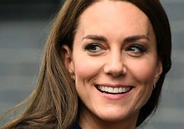 Kate Middleton con su anterior look.