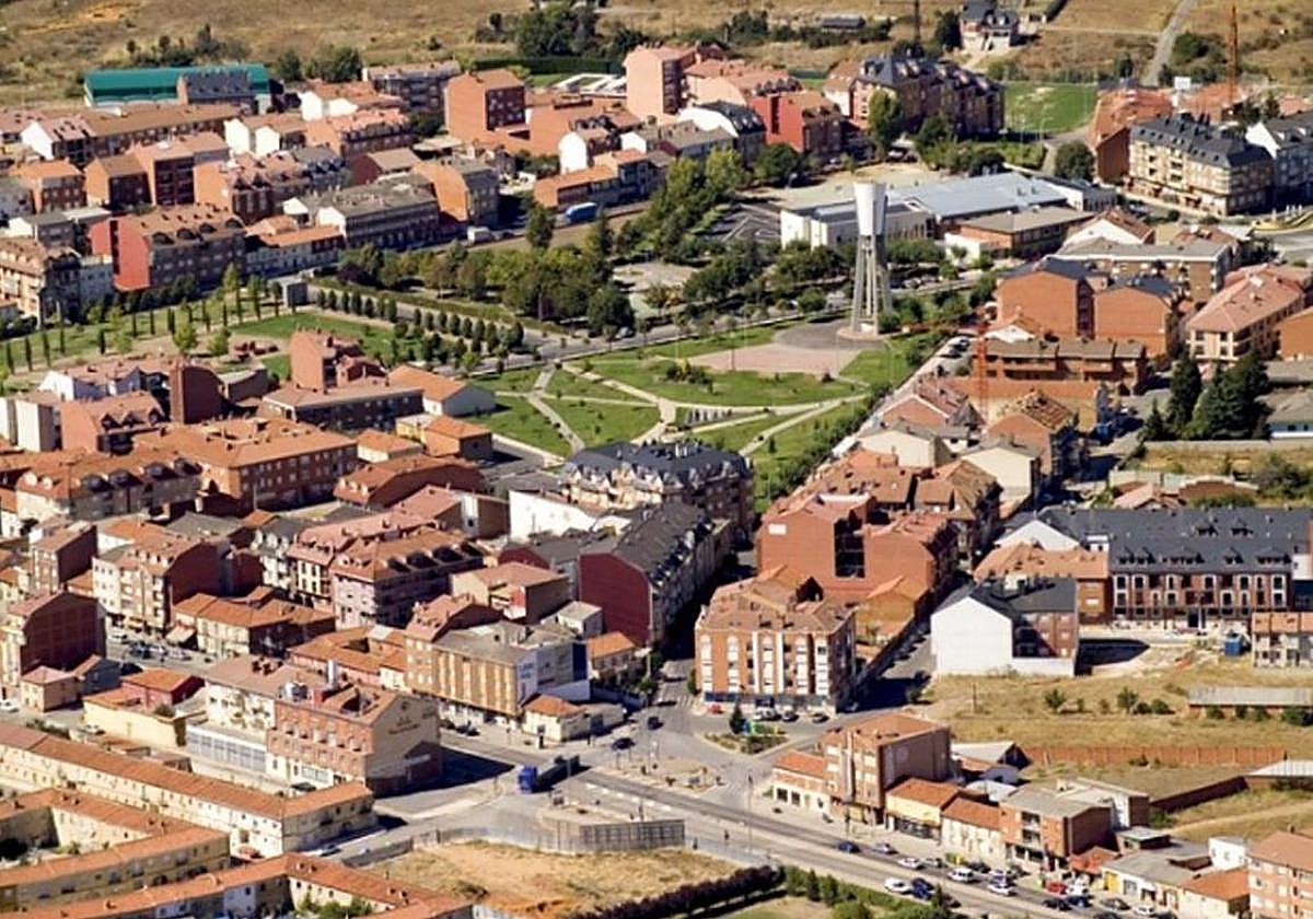 Vista general del principal núcleo urbano de Valverde de la Virgen.