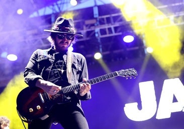 Javi Arroyo se presenta en la Plaza Mayor con la verdad absoluta del rock and roll