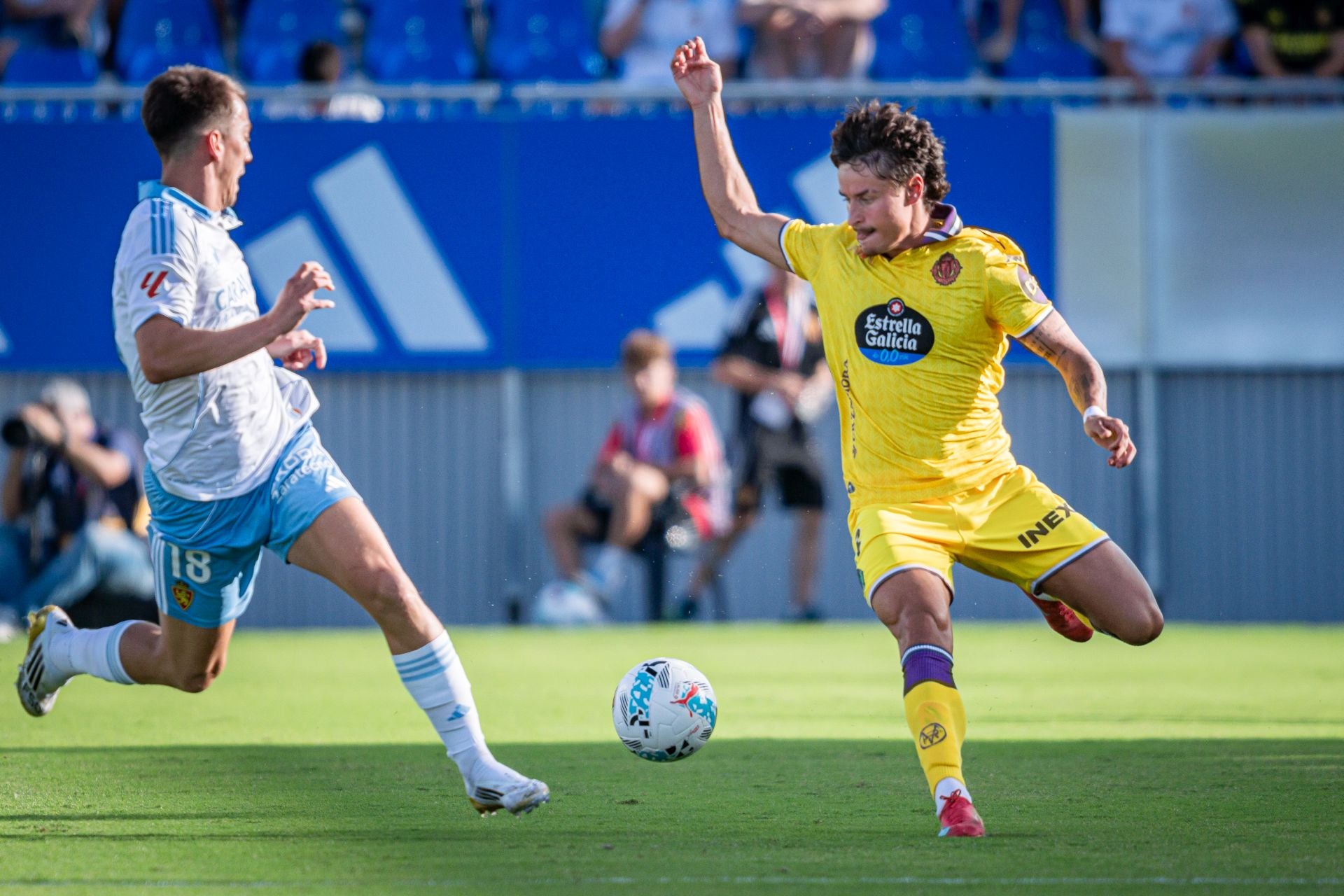 Las imágenes del partido del Real Valladolid en Zaragoza