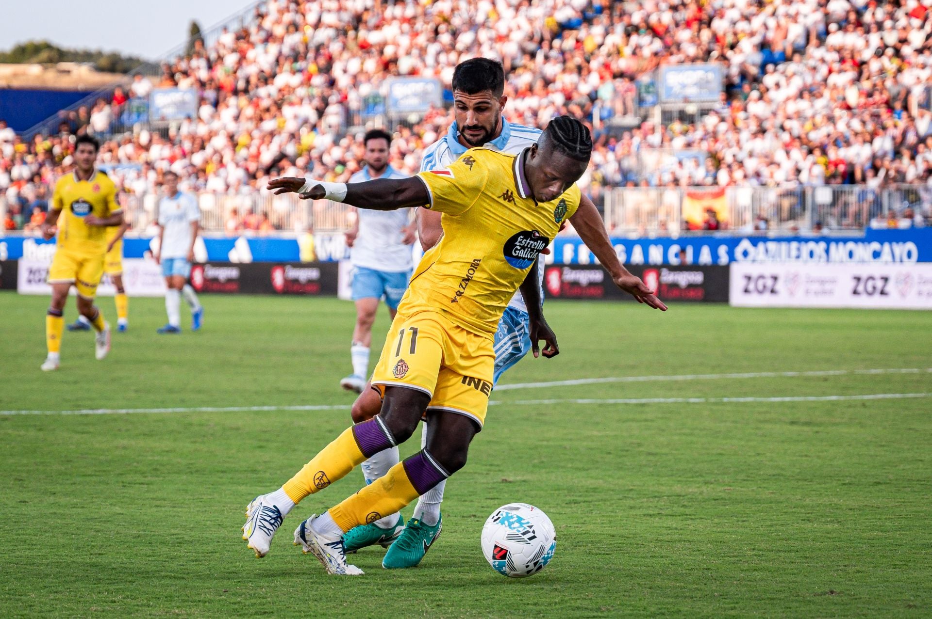 Las imágenes del partido del Real Valladolid en Zaragoza