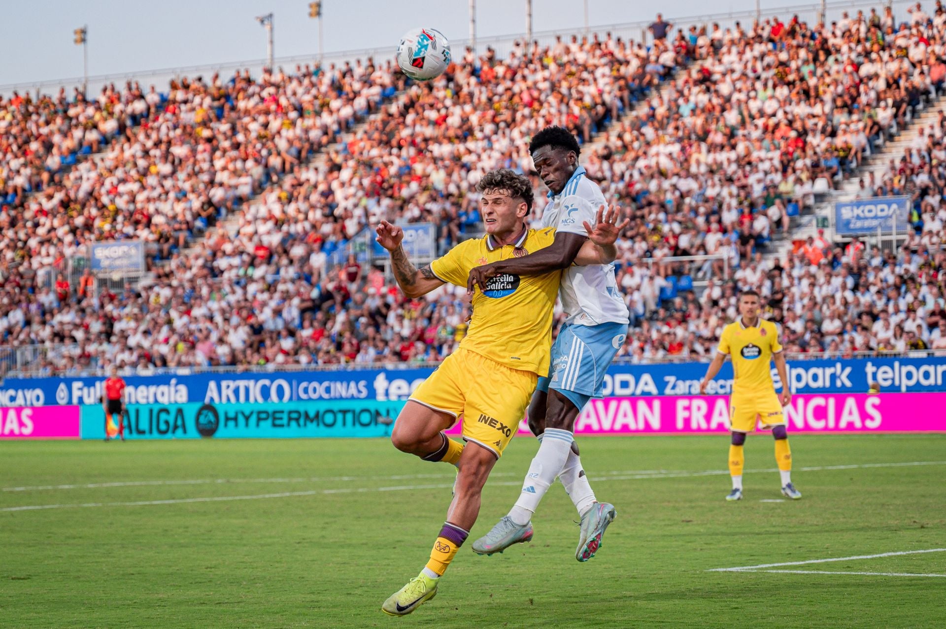 Las imágenes del partido del Real Valladolid en Zaragoza