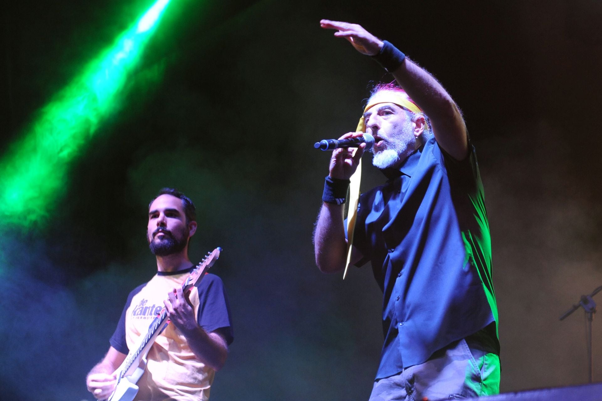 Actuación de De Kanteo.