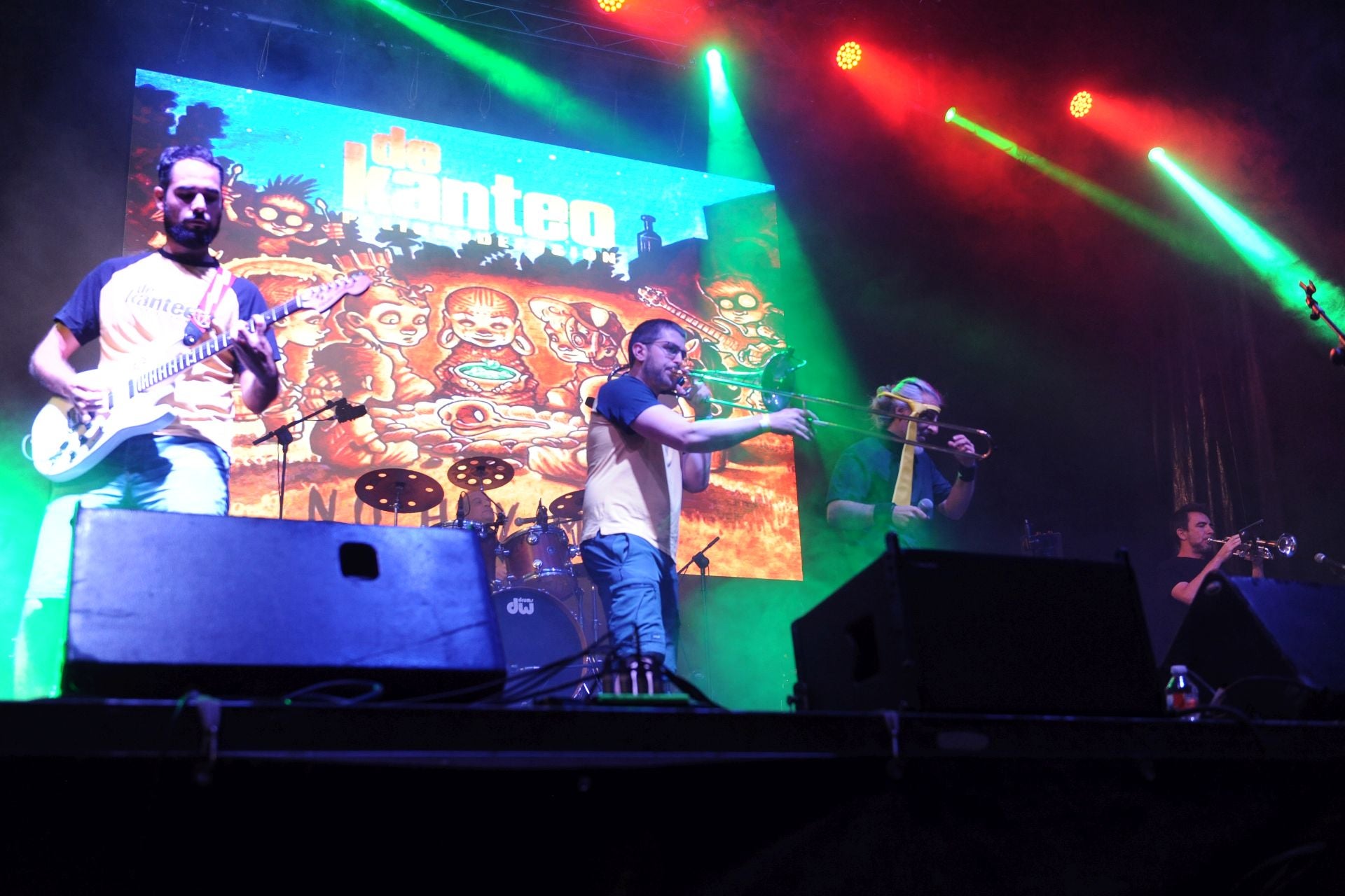 Actuación de De Kanteo.