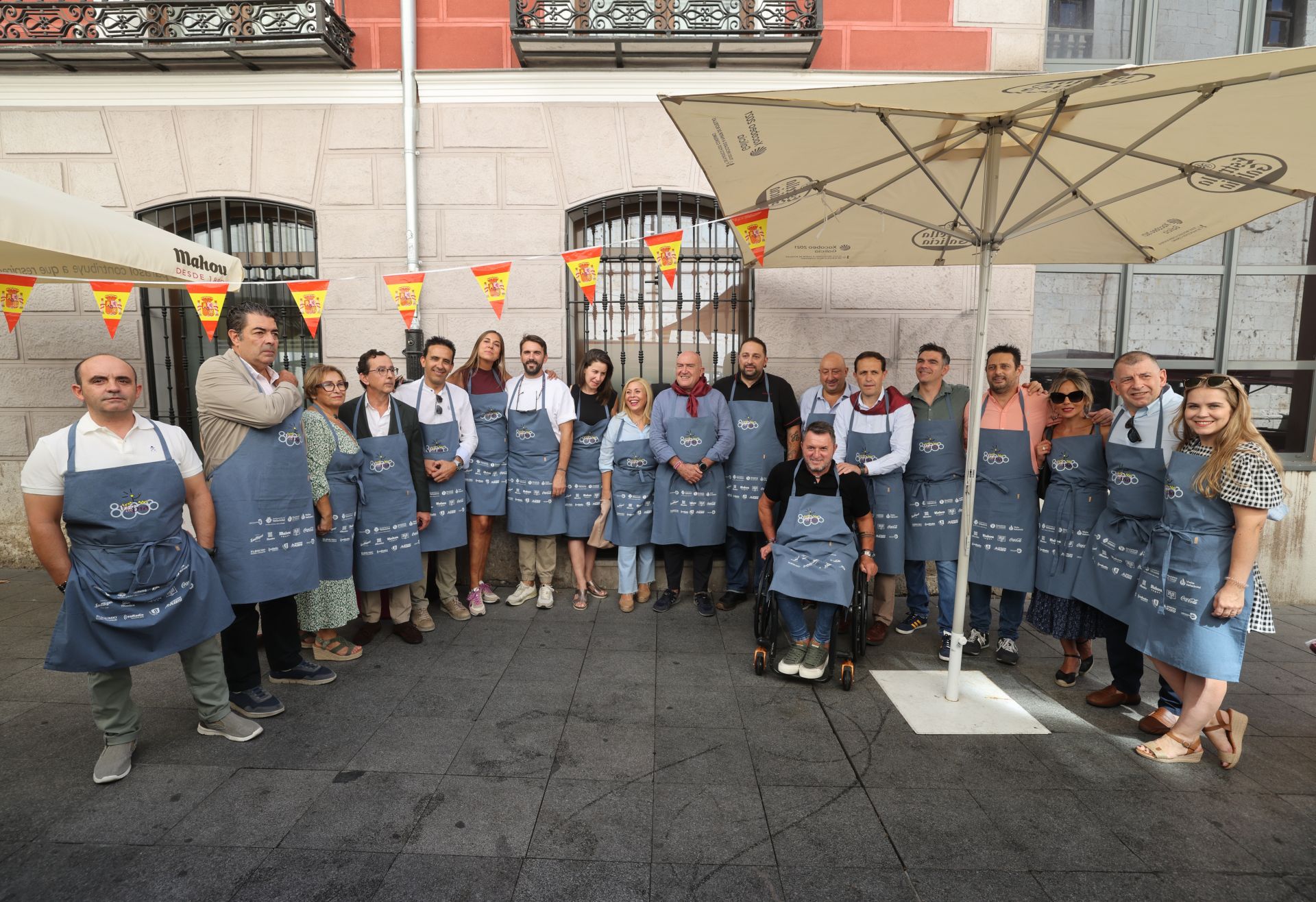 Las imágenes del ambientazo de la primera jornada oficial de las casetas de la Feria de Día