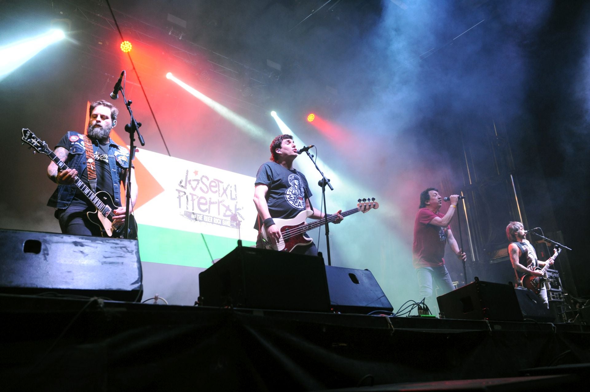 Actuación de Josetxu Piperrak.