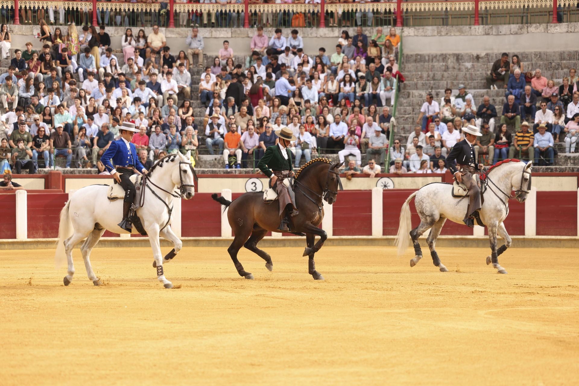 La corrida de rejones de Valladolid, en imágenes