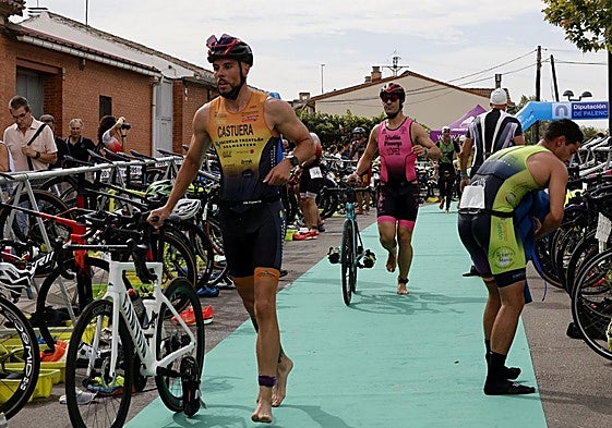 Broche de oro al Circuito de Triatlón en el Canal de Castilla