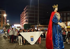 Desfile de carrozas en Medina del Campo.
