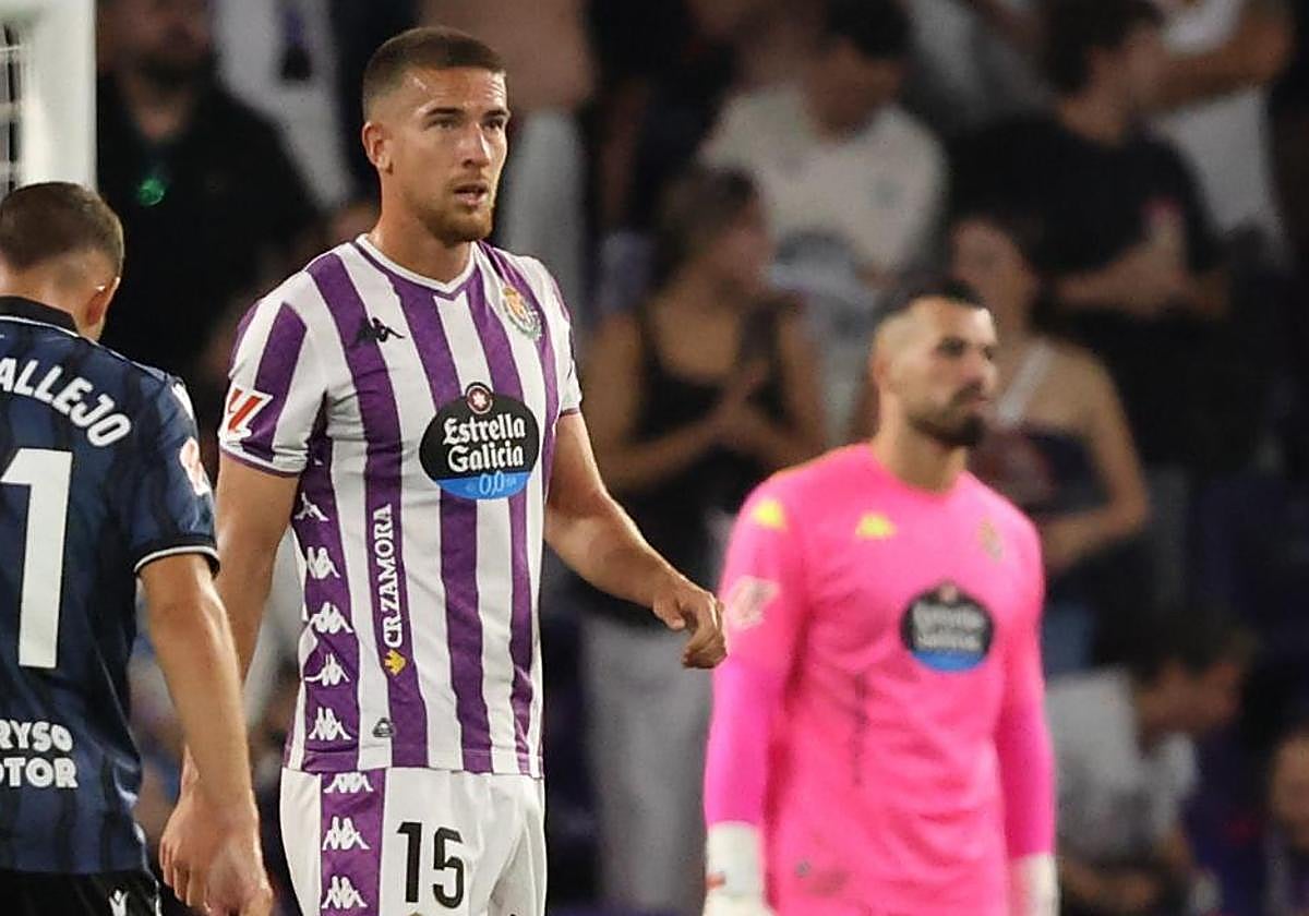 Pablo Tomeo, durante el Real Valladolid-AD Ceuta de la primera jornada.