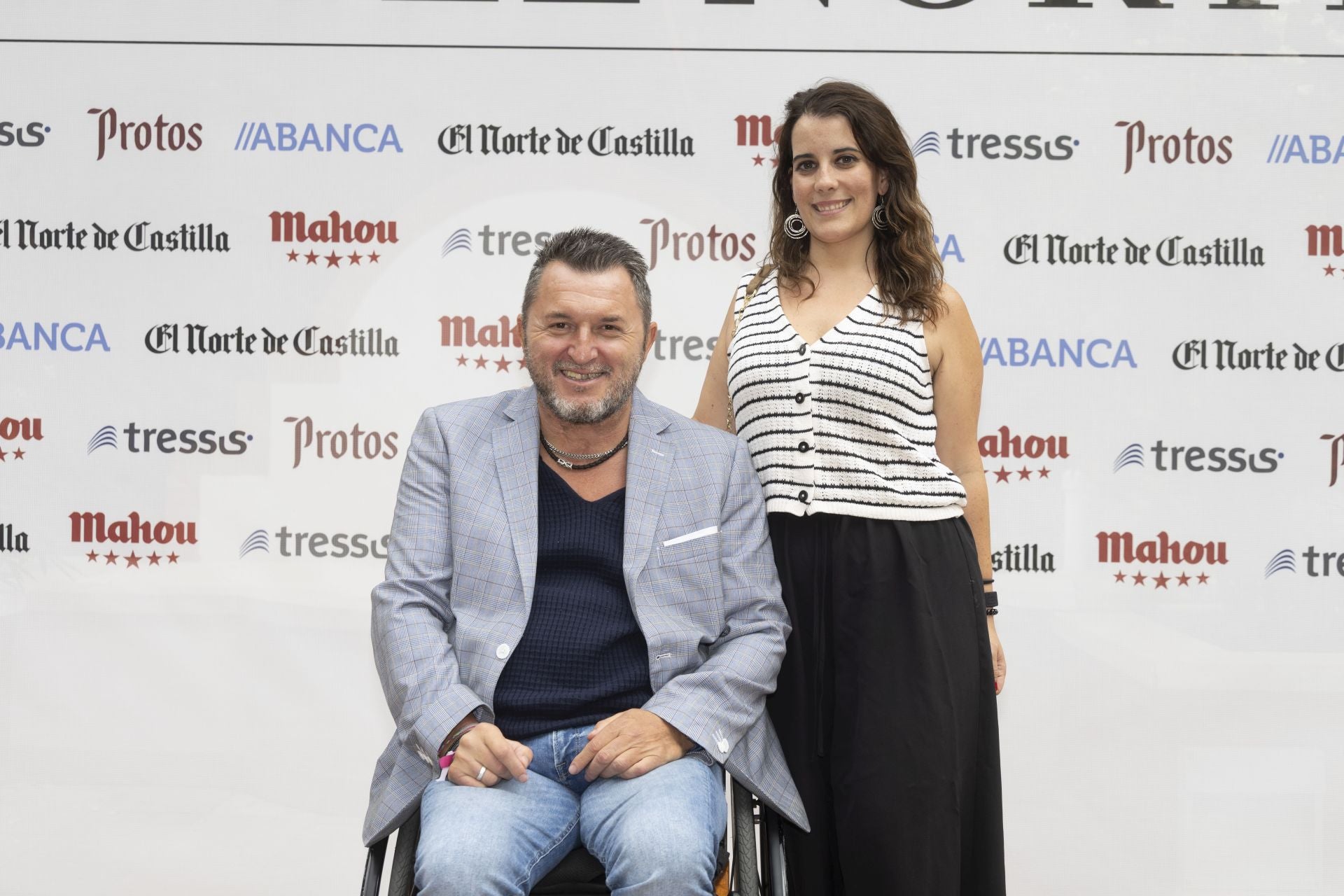 Fran Sardón y Claudia Carrascal, de Aspaym.