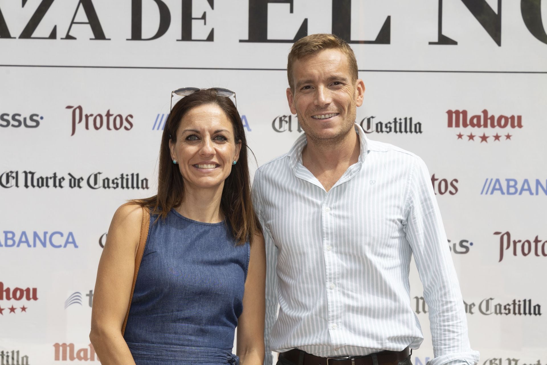 Sheila Martín, de El Norte, y Javier Blanco, de JBR Inmobiliaria.