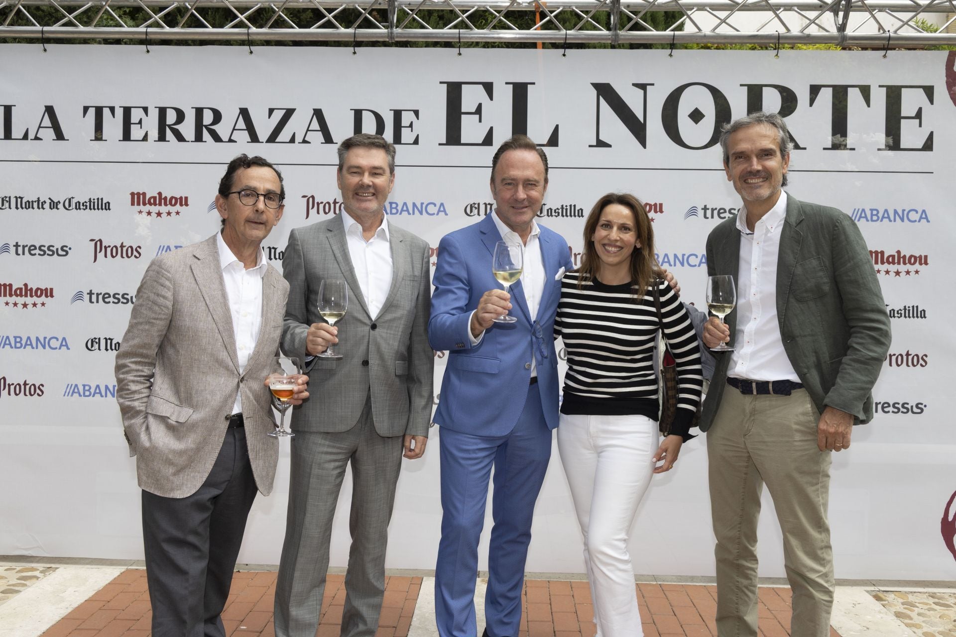 Jorge Valentín, de Jes Asesores, Carlos Yllera y Marcos Yllera, de Bodegas Yllera, Carmen San Martín, de Bodegas de Alberto, y Santiago Mora, del Consejo Regulador de Rueda.