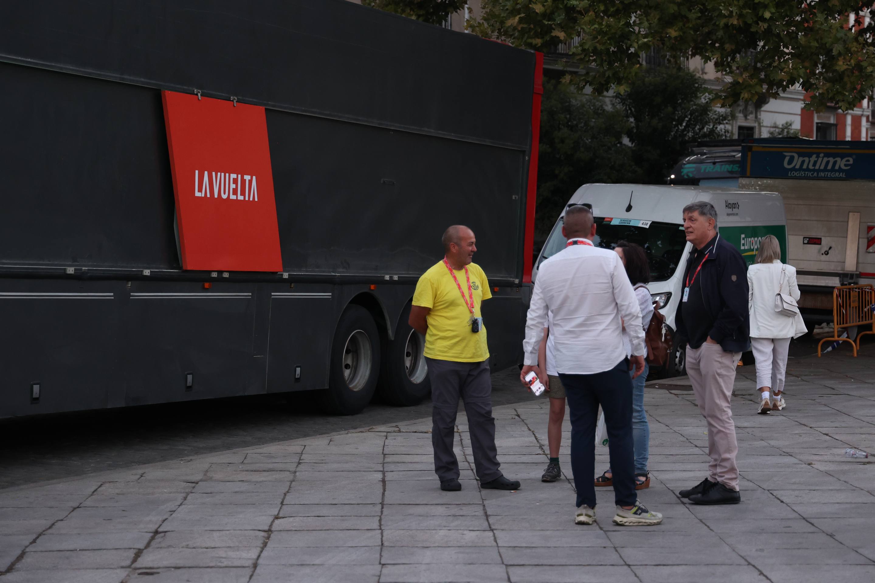 Los preparativos de La Vuelta en Valladolid, en imágenes