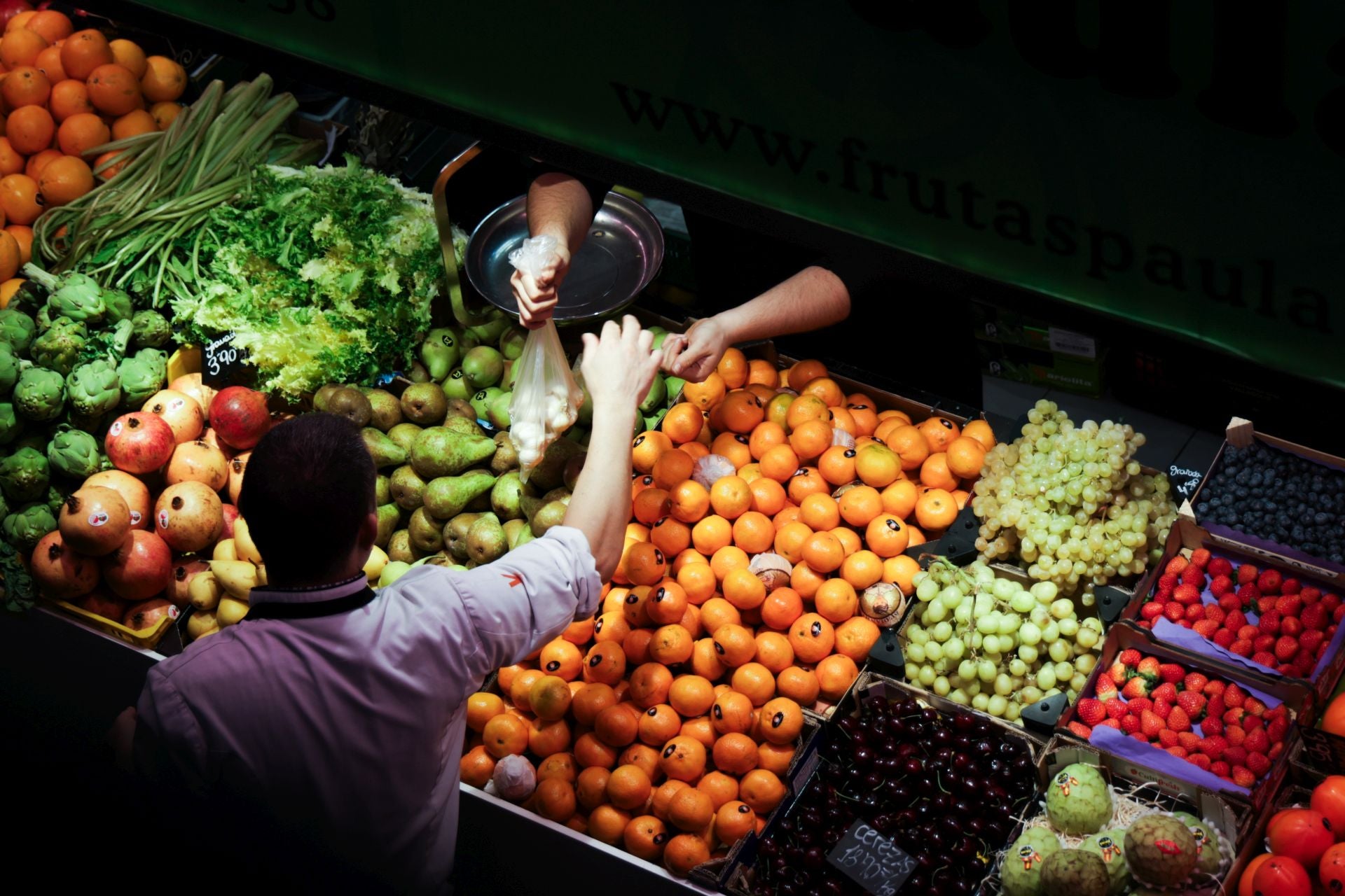 Frutería del mercado del Val.