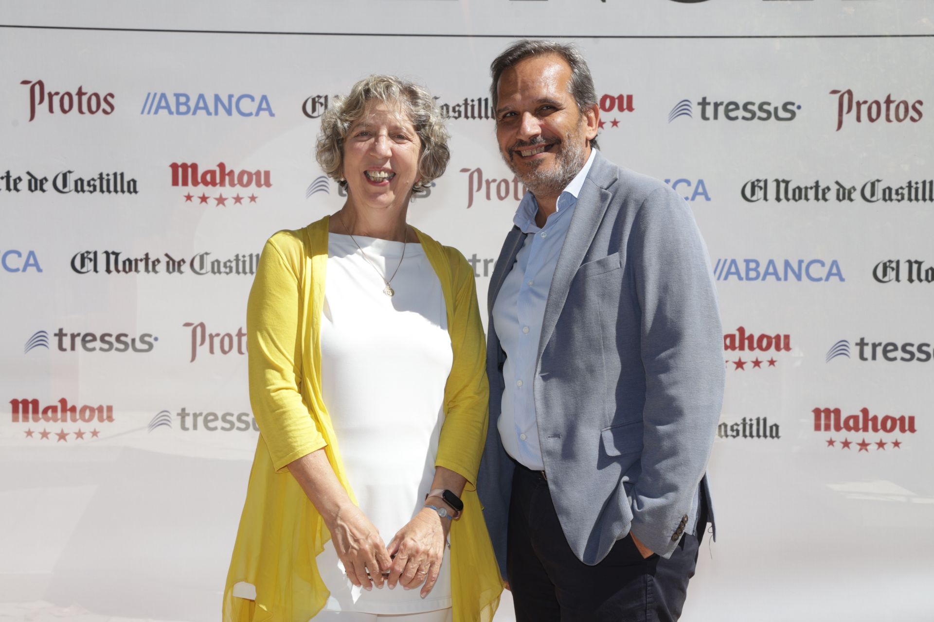 Isabel Clavero, de ICEX, y Augusto Cobos, de ICECyL.