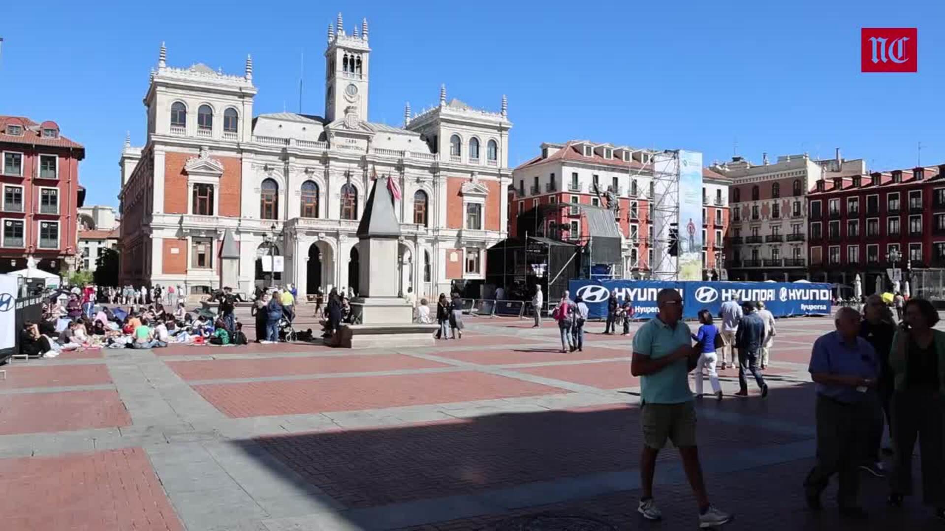 Valladolid sale a disfrutar de La Vuelta en plenas fiestas de la ciudad