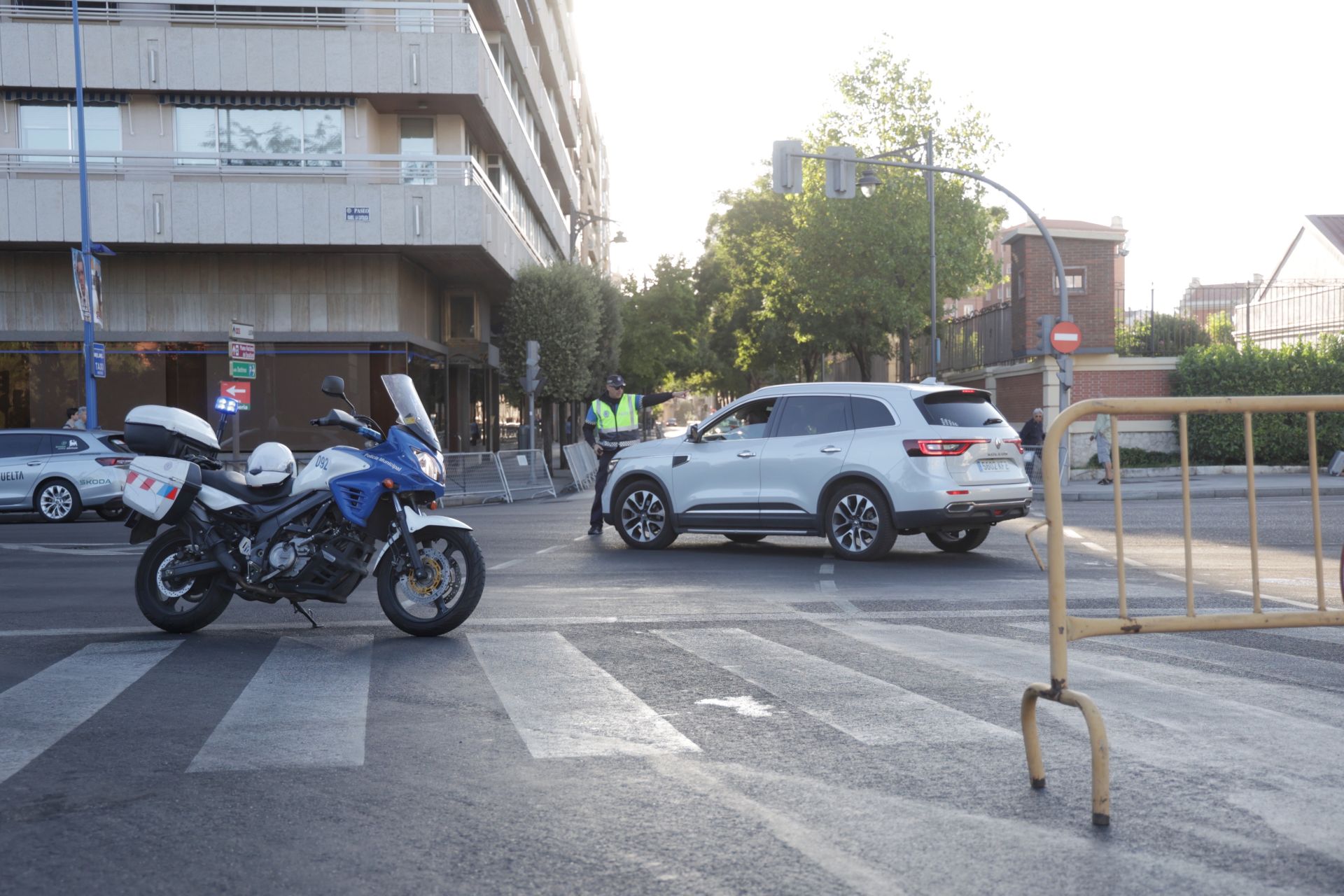 Cortes al tráfico en Isabel la Católica.
