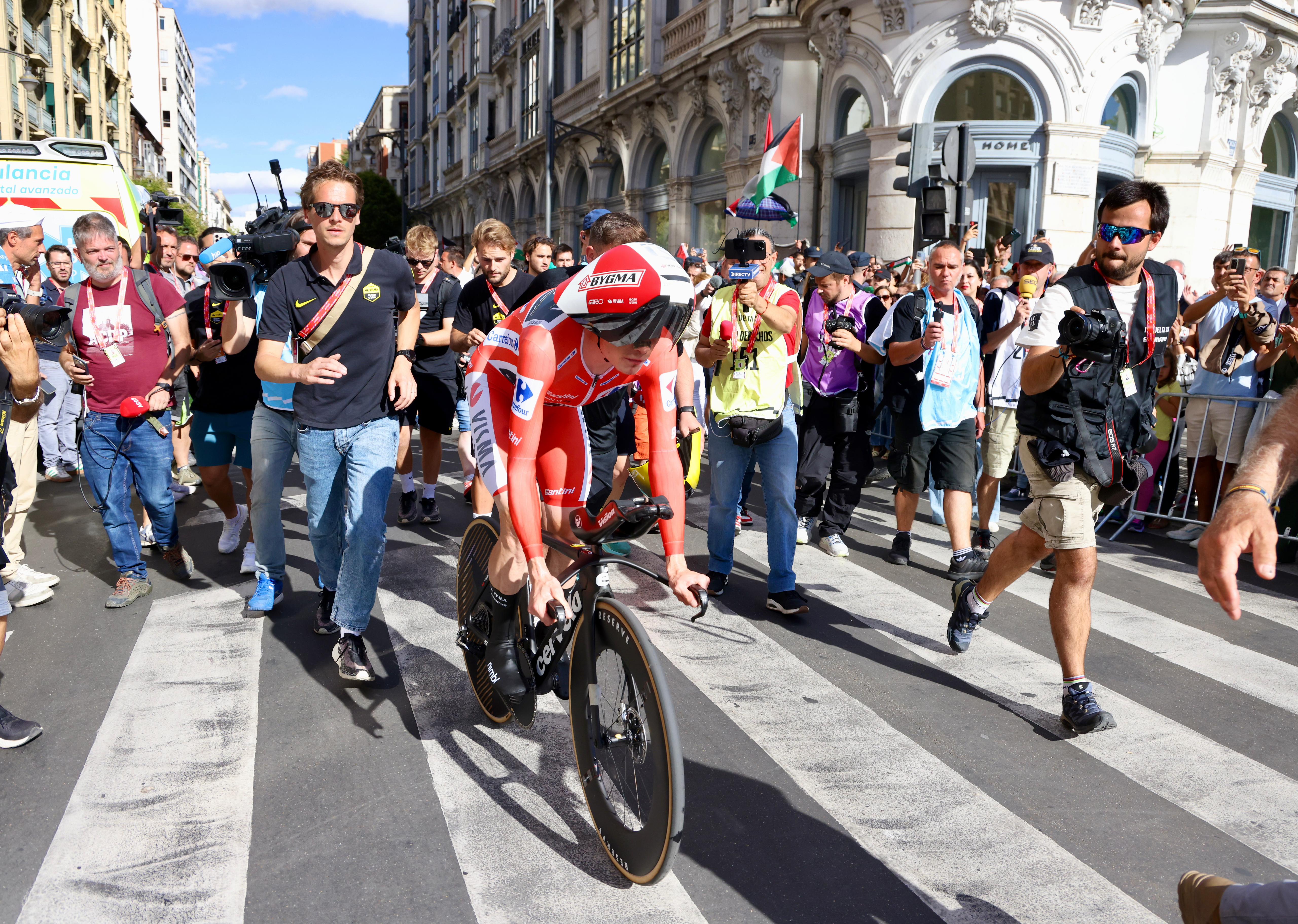 Jonas Vingegaard ha cerrado la prueba contrarreloj de la Vuelta en Valladolid.