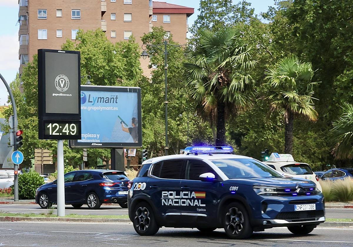 Imagen de archivo de un vehículo policial en Valladolid.