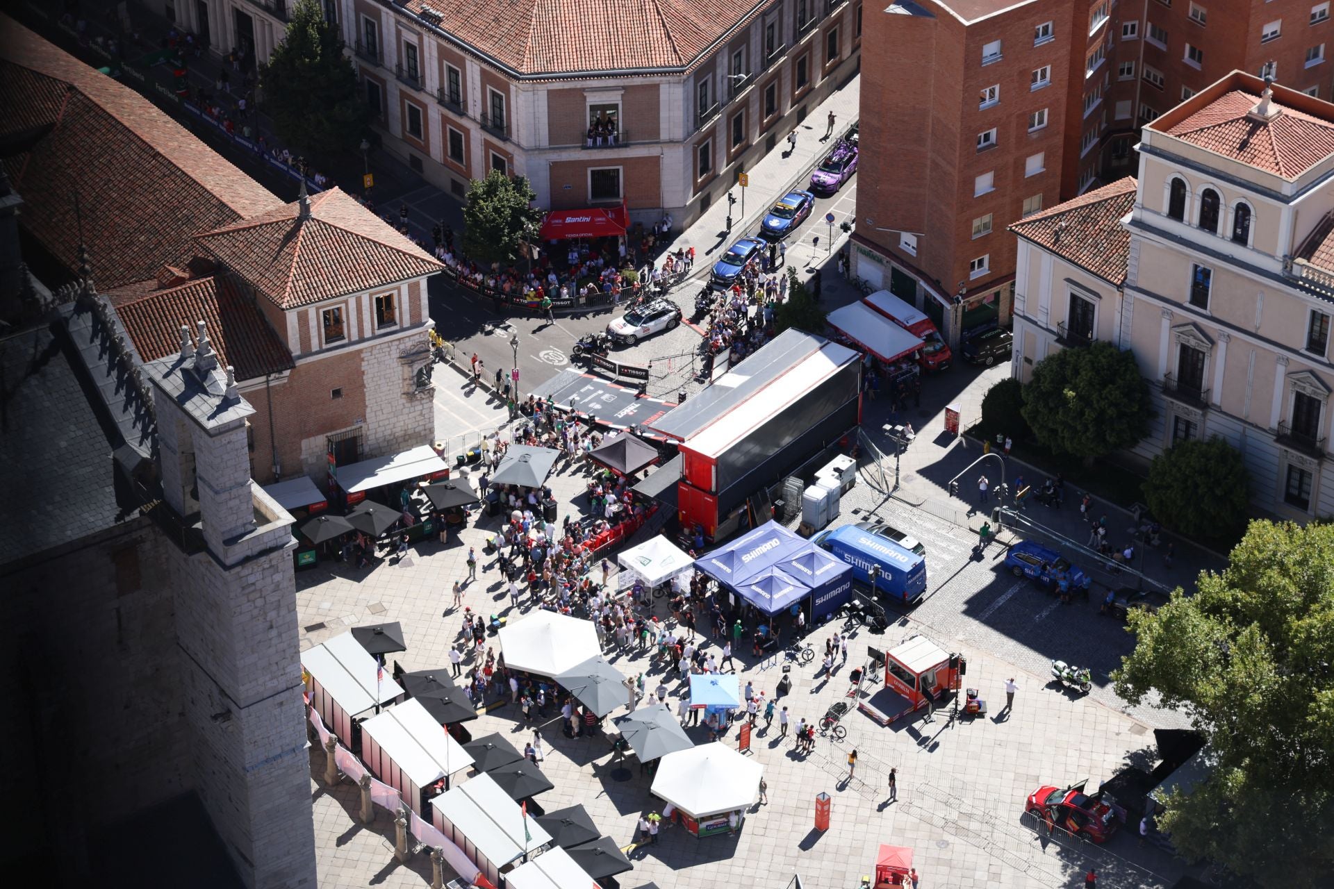Las imágenes de La Vuelta a través del helicoptero de la Guardia Civil