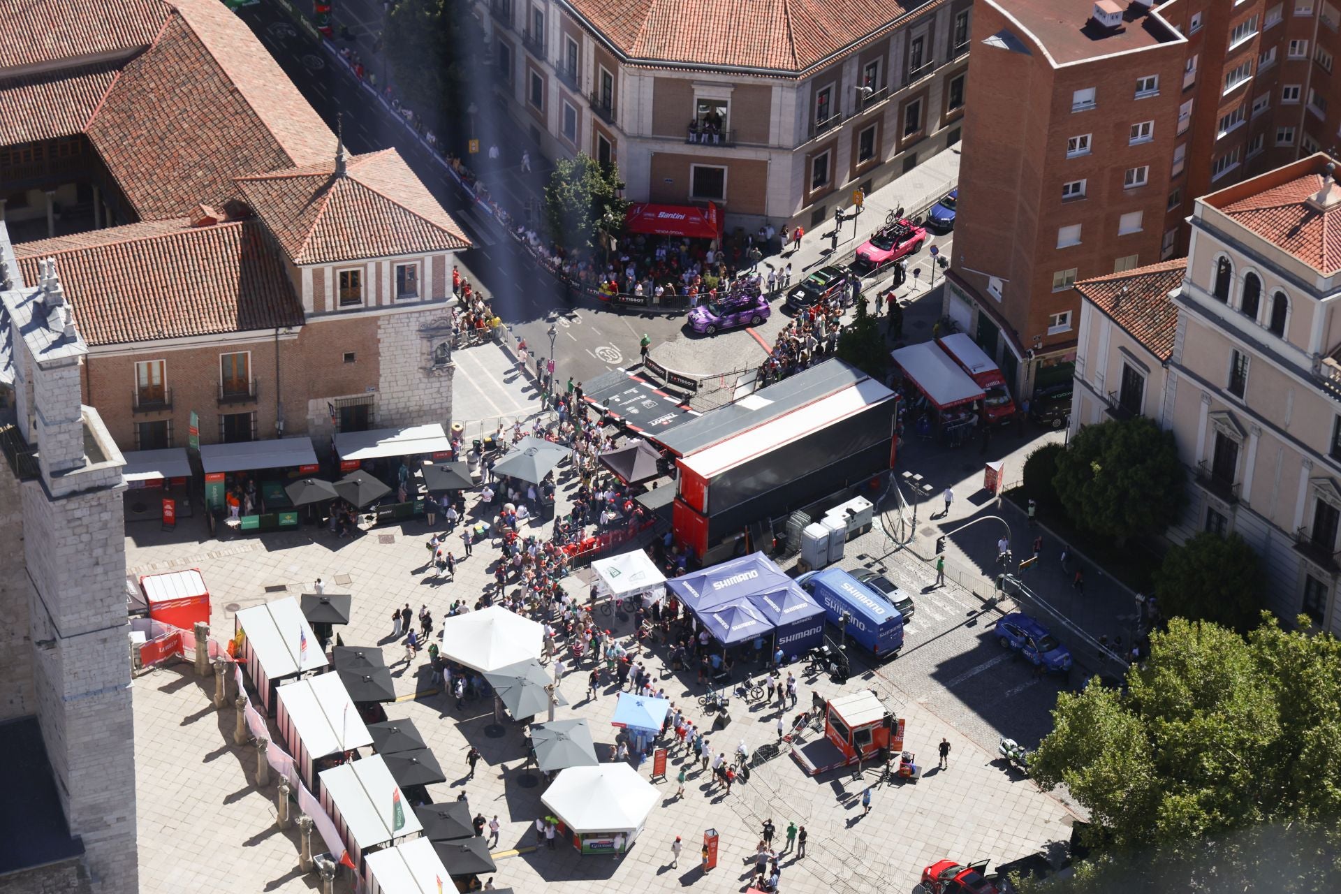 Las imágenes de La Vuelta a través del helicoptero de la Guardia Civil