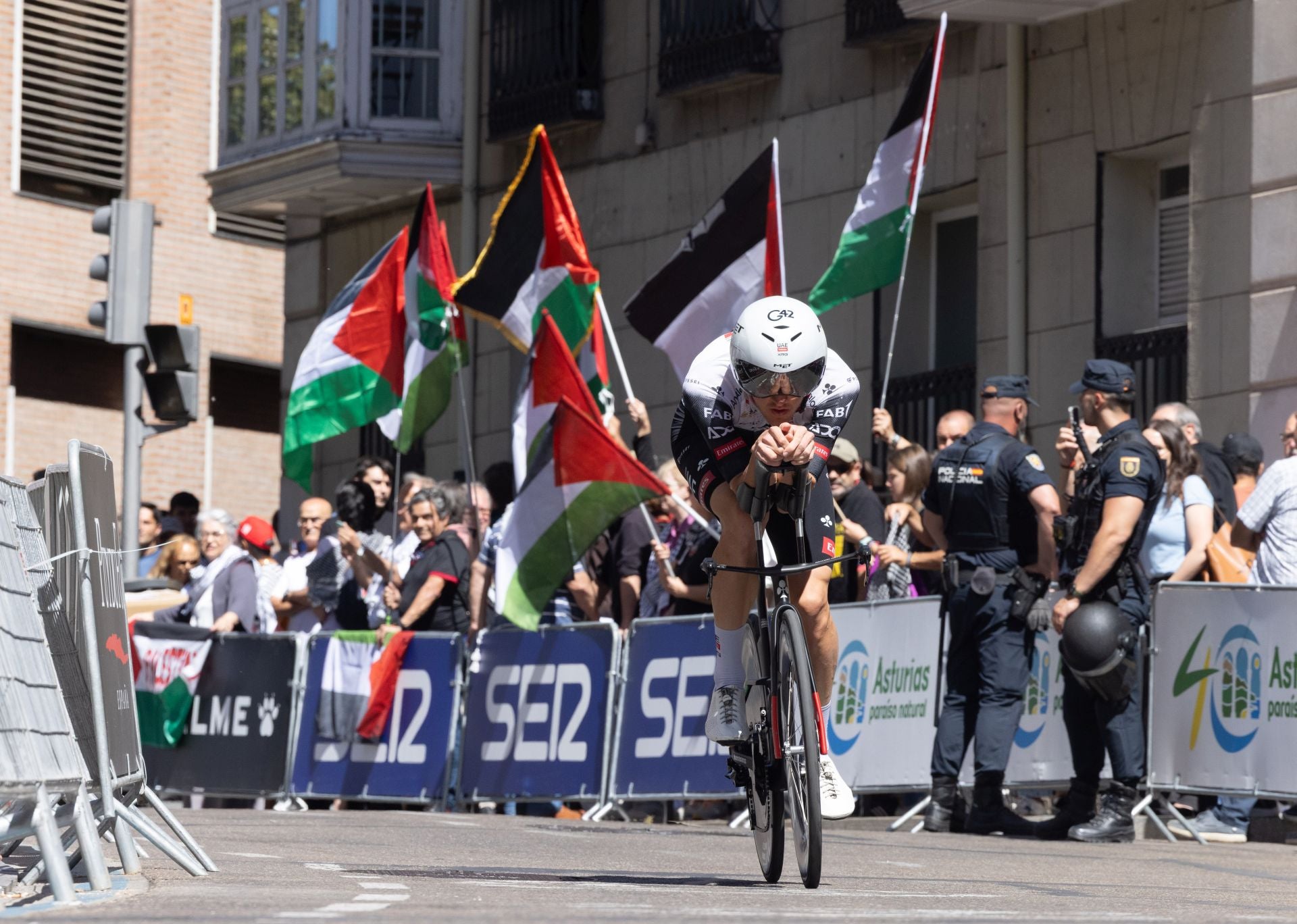 Imágenes de las protestas propalestinas en La Vuelta