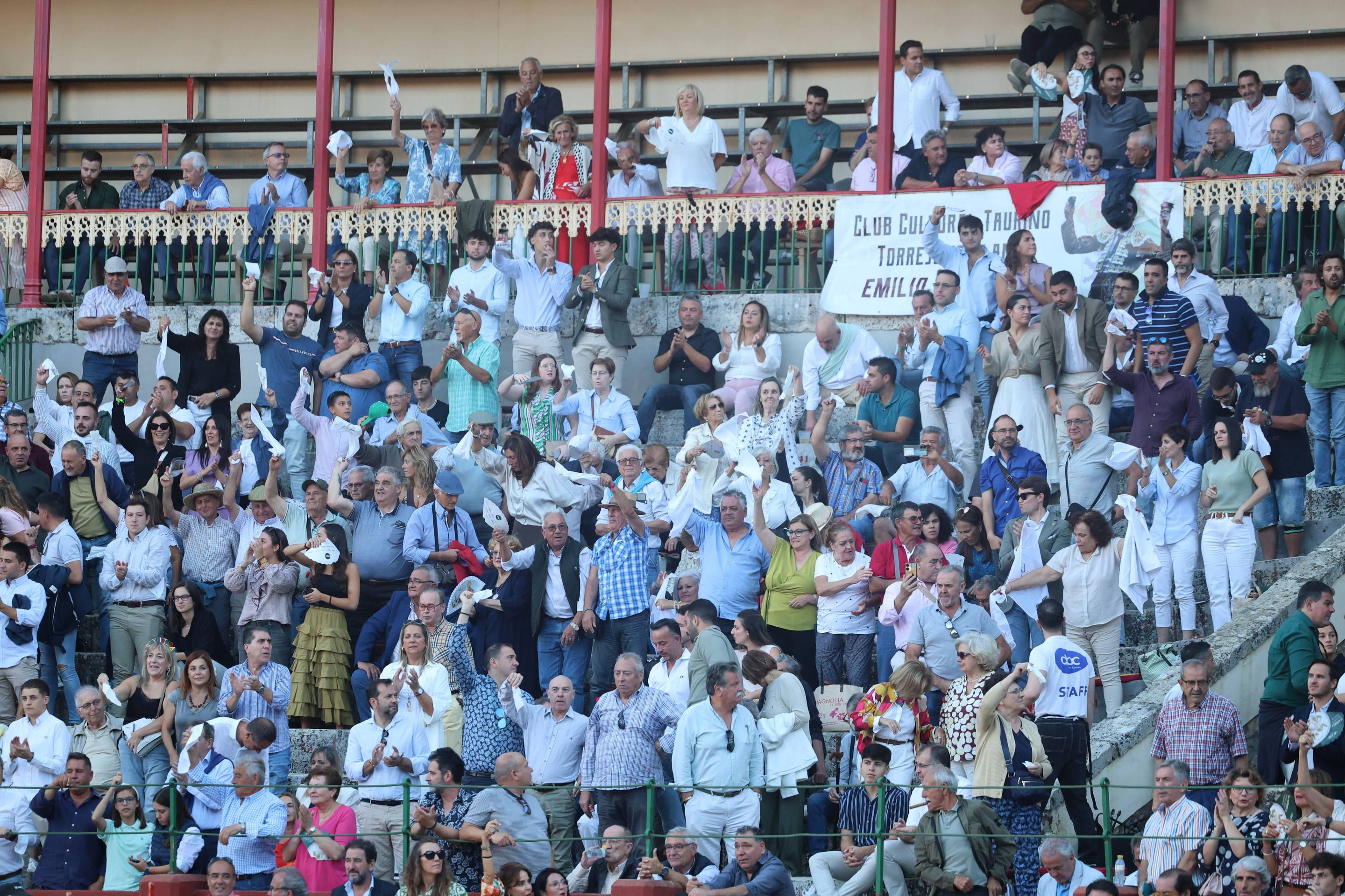 El mano a mano de Talavante y Emilio de Justo, en imágenes