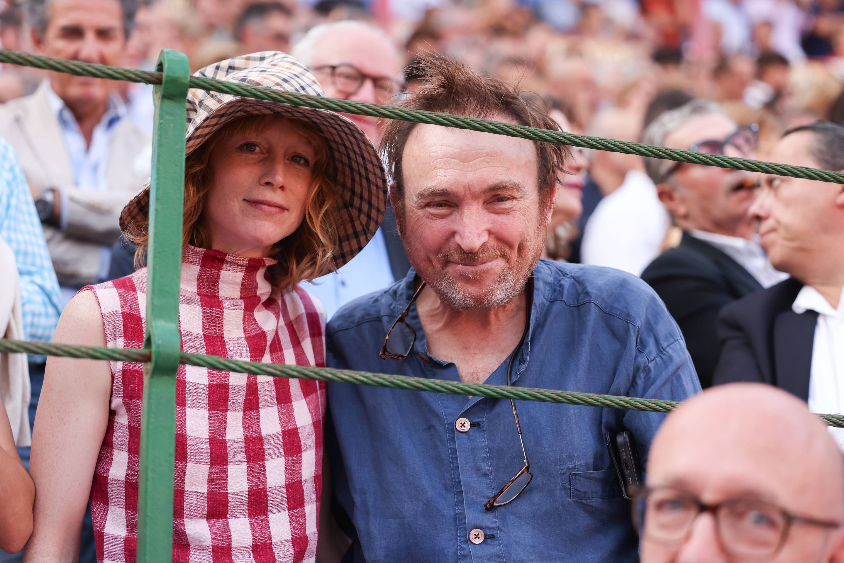 La corrida de toros de la feria de la Virgen de San Lorenzo, en imágenes