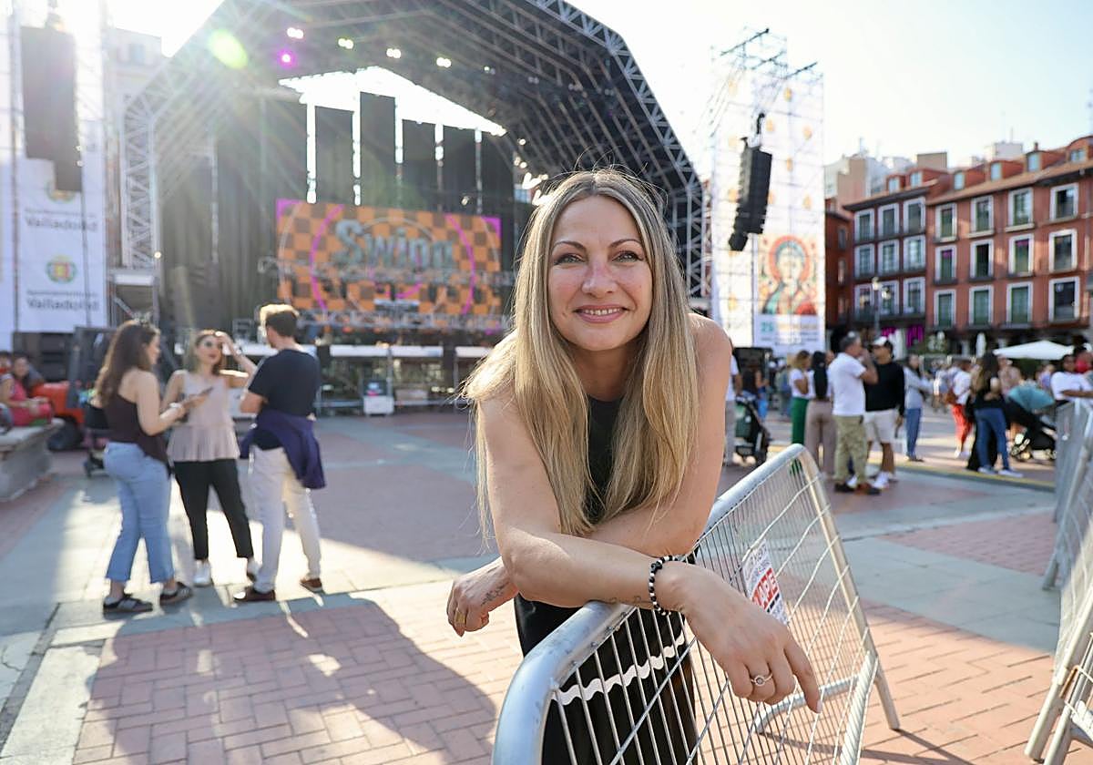 Cristina Lázaro se subirá este domingo al escenario de la Plaza Mayor.