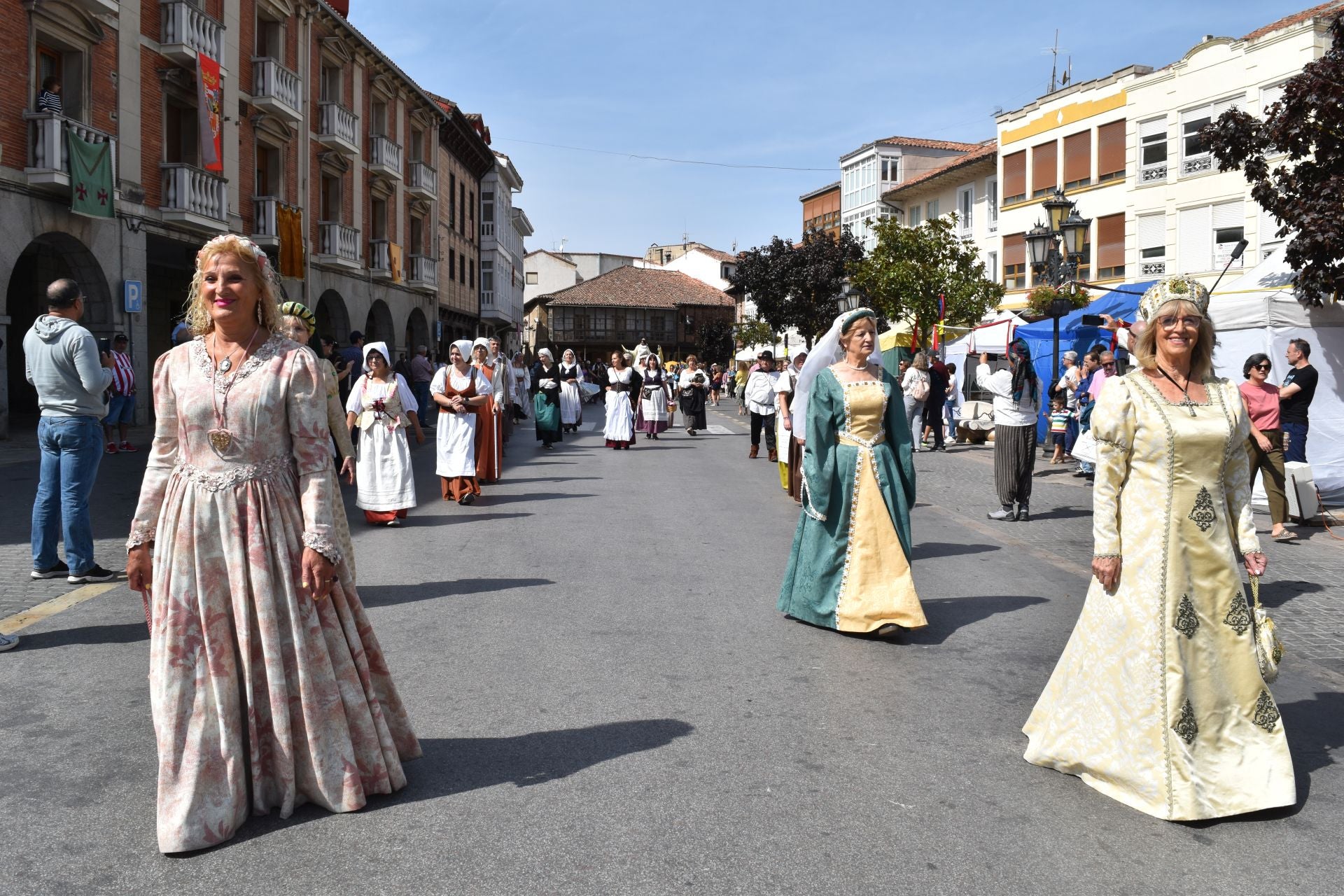 Carlos I y su hermana Leonor regresan a Aguilar de Campoo