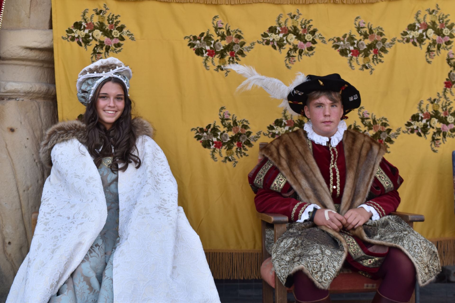 Carlos I y su hermana Leonor regresan a Aguilar de Campoo