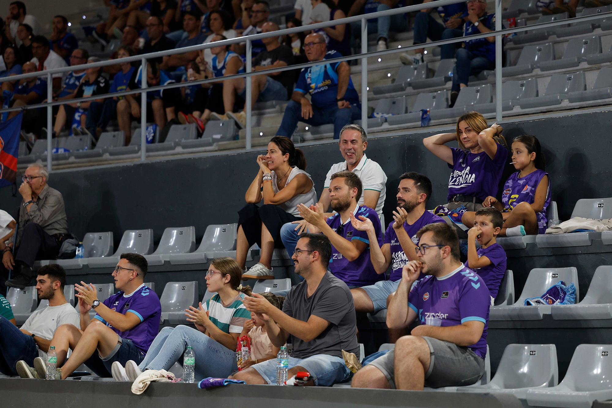 Búscate en las gradas de la final de la Copa Castilla y León de Baloncesto