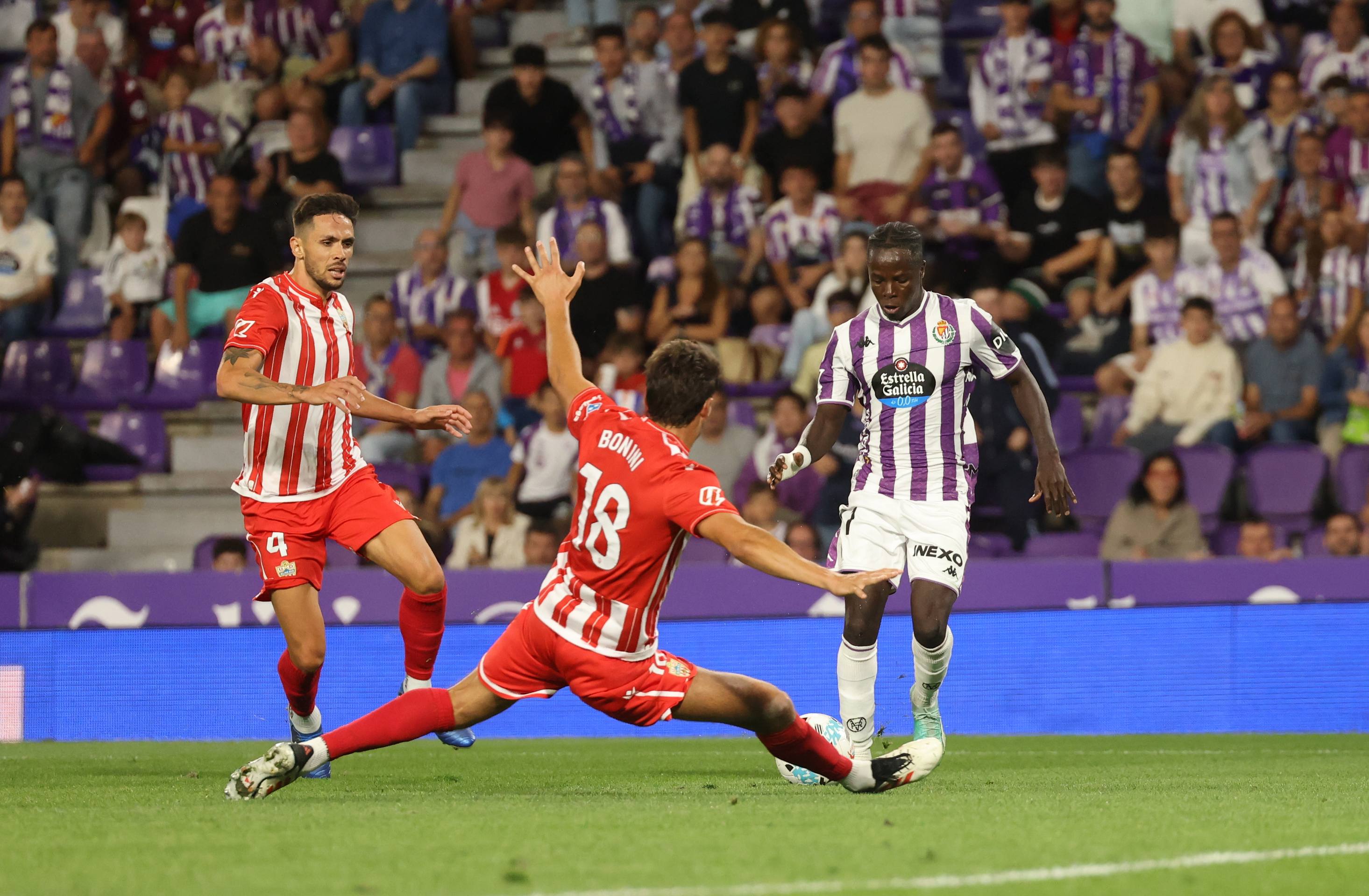 La victoria del Pucela ante el Almería, en imágenes