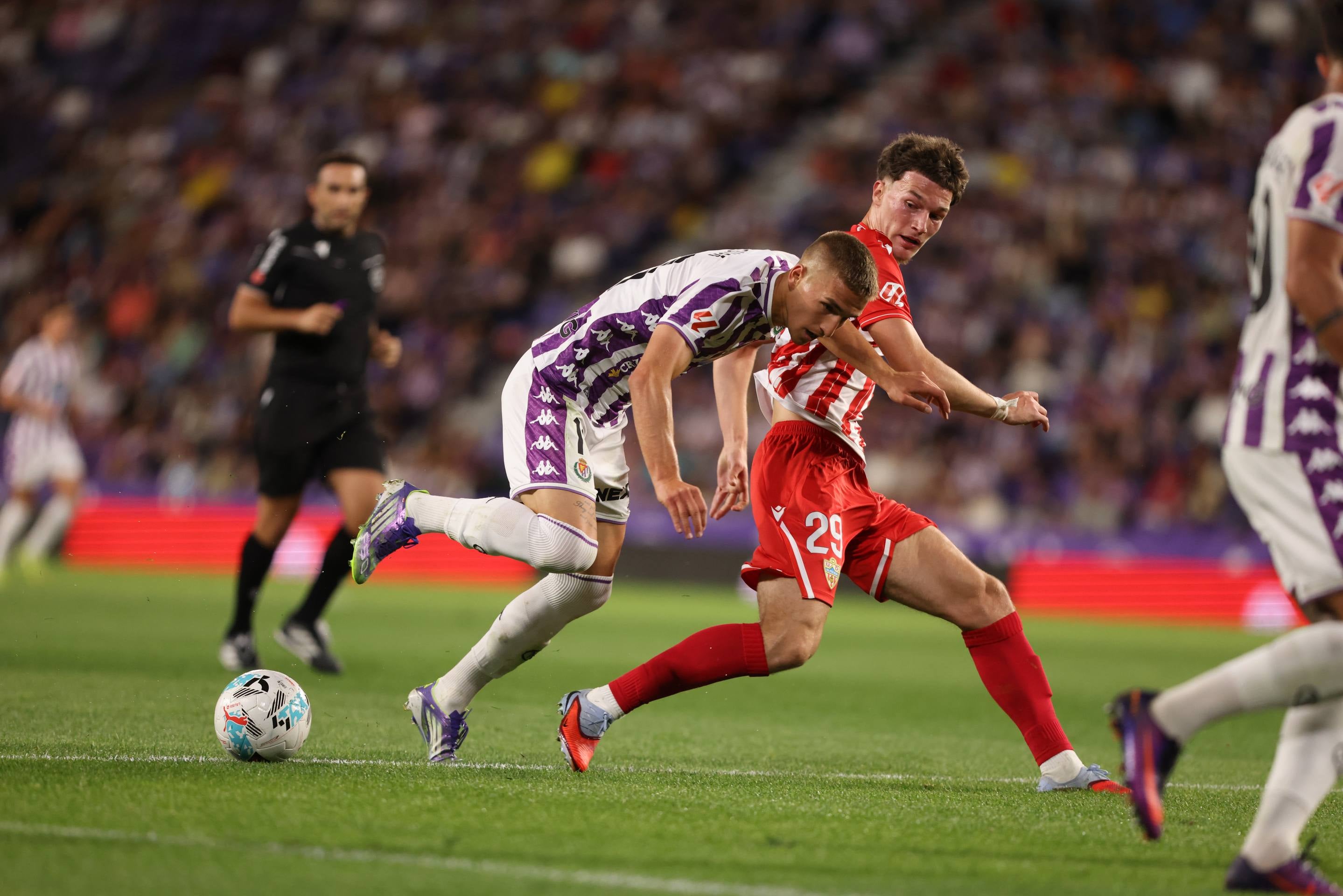La victoria del Pucela ante el Almería, en imágenes