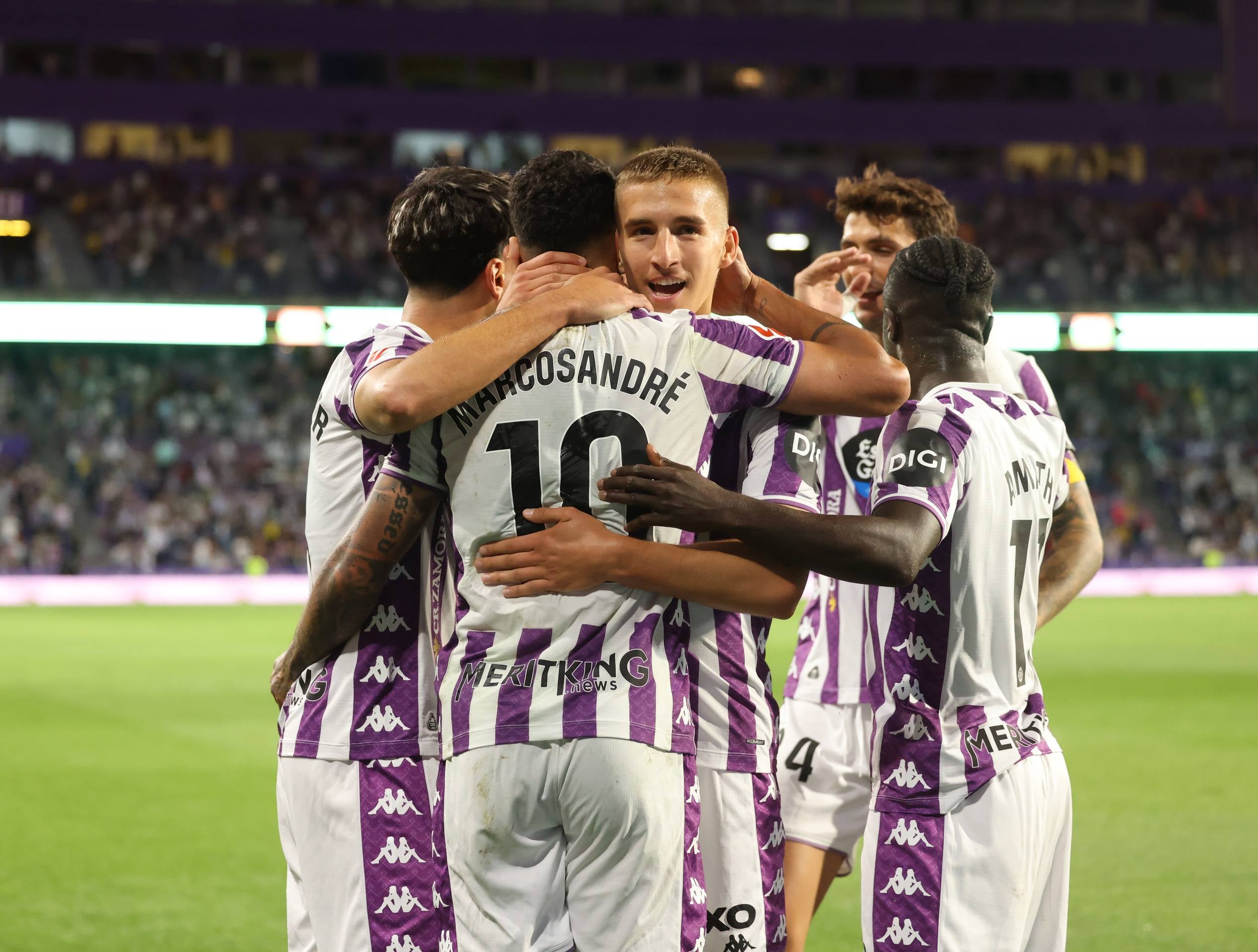 La victoria del Pucela ante el Almería, en imágenes