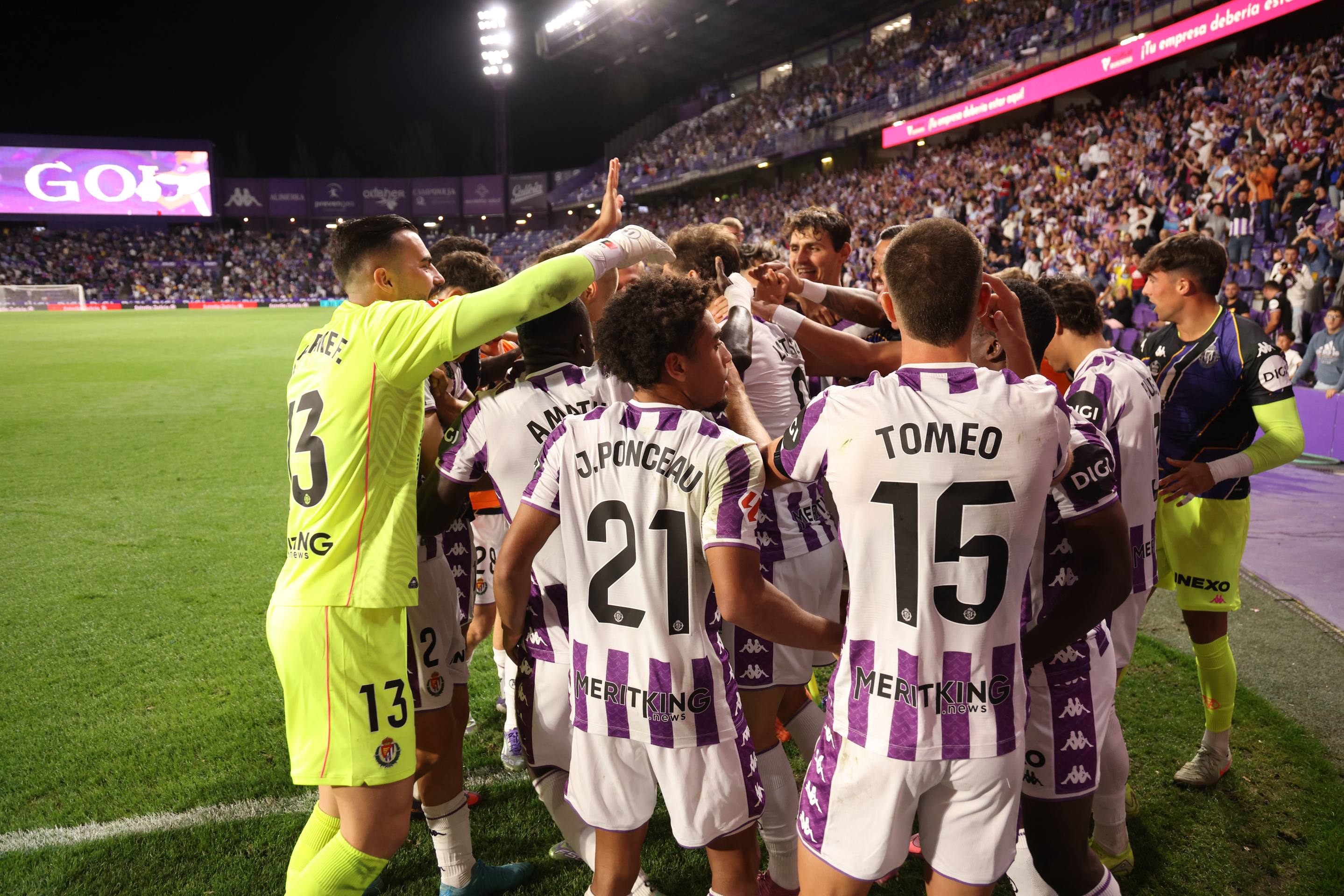 La victoria del Pucela ante el Almería, en imágenes