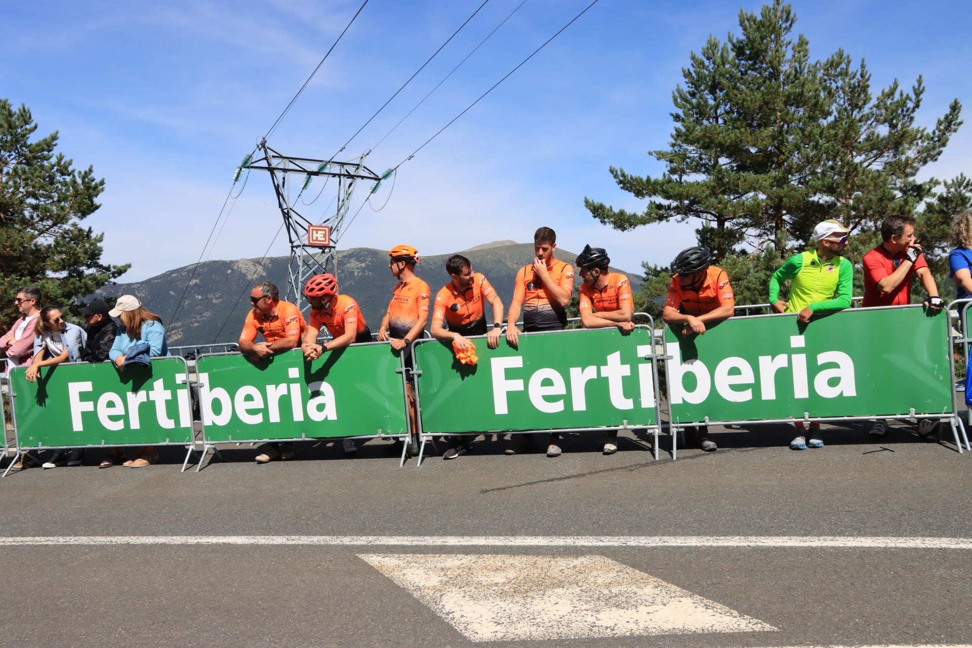 Fotos de la Vuelta en el Puerto de Navacerrada