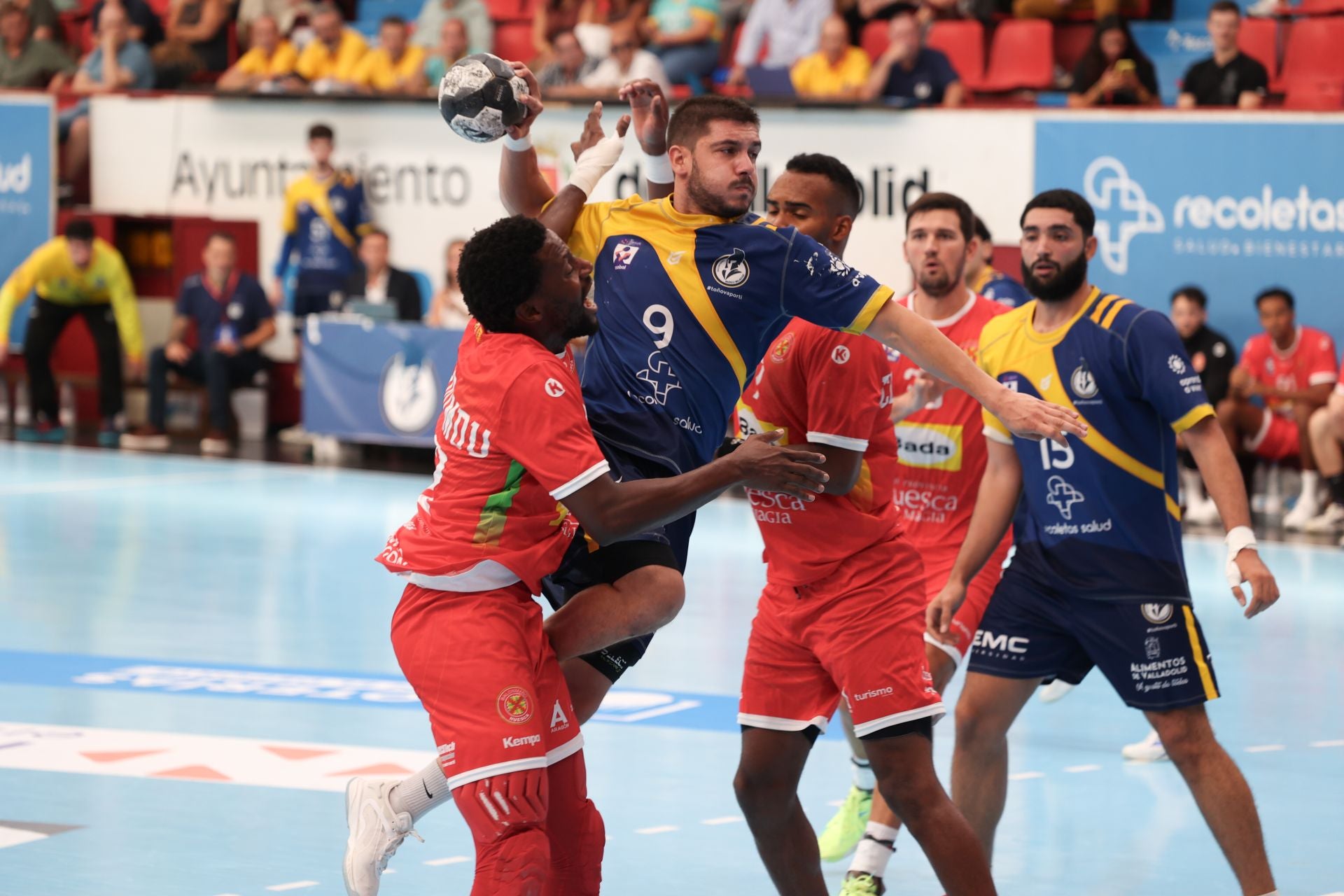 La victoria del Atlético Valladolid frente a Badá Huesca en imágenes