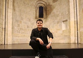 Sergio Mínguez, en el escenario de San Nicolás.