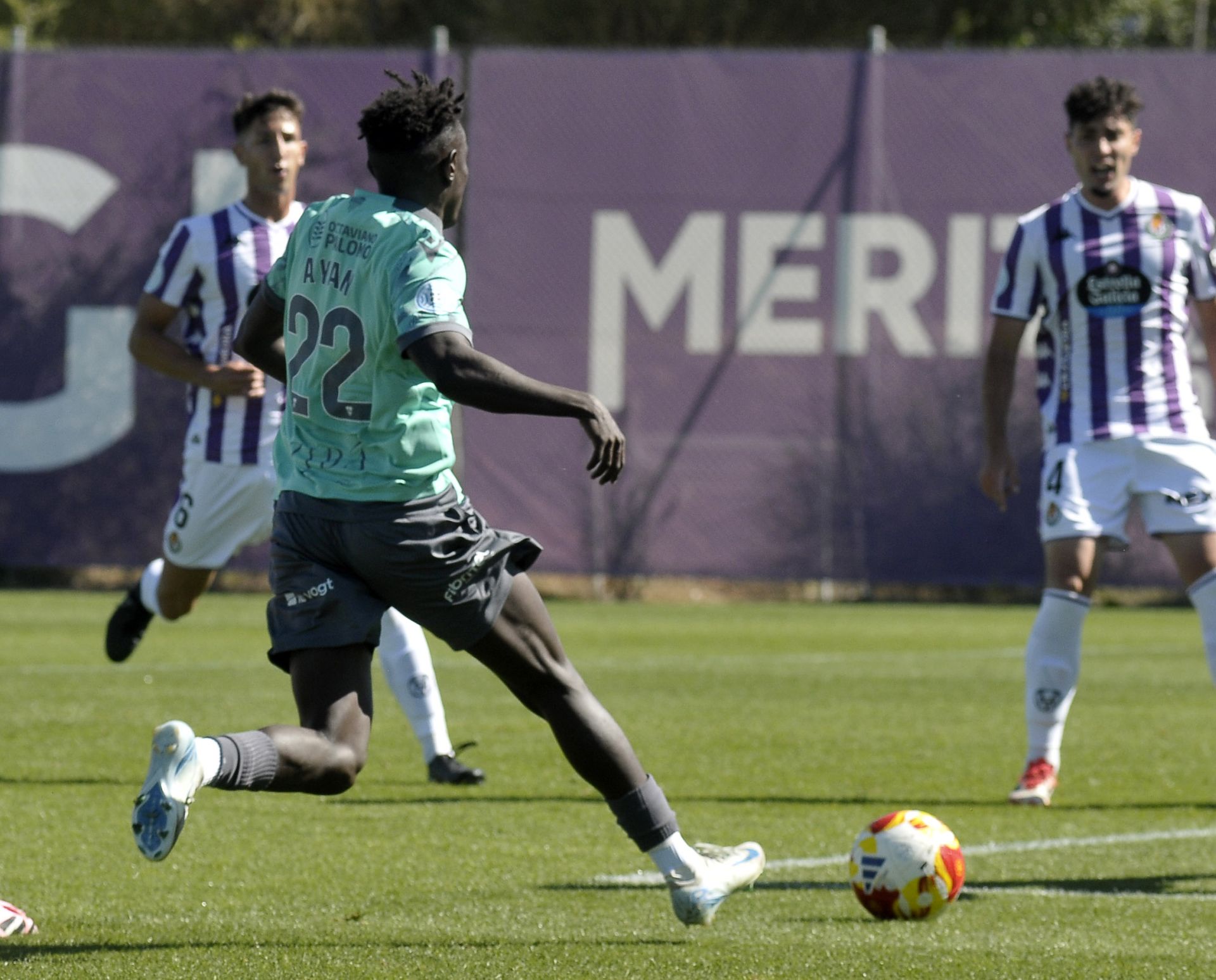 Fotos del partido entre la Segoviana y el Valladolid B