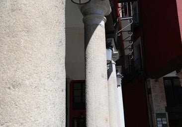El secreto de la columna falsa de la Plaza Mayor de Valladolid
